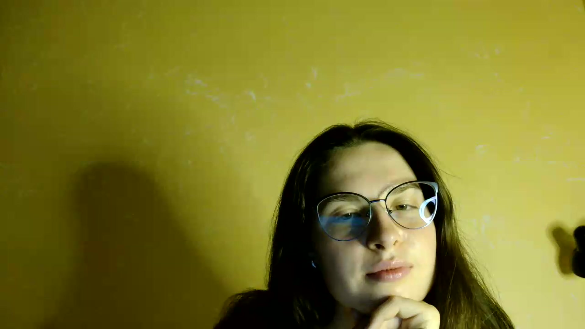 Gallery image thumbnail from Shinie__'s myfreecams stream on, 08/22/2026, 20:14 image 6 of 20
