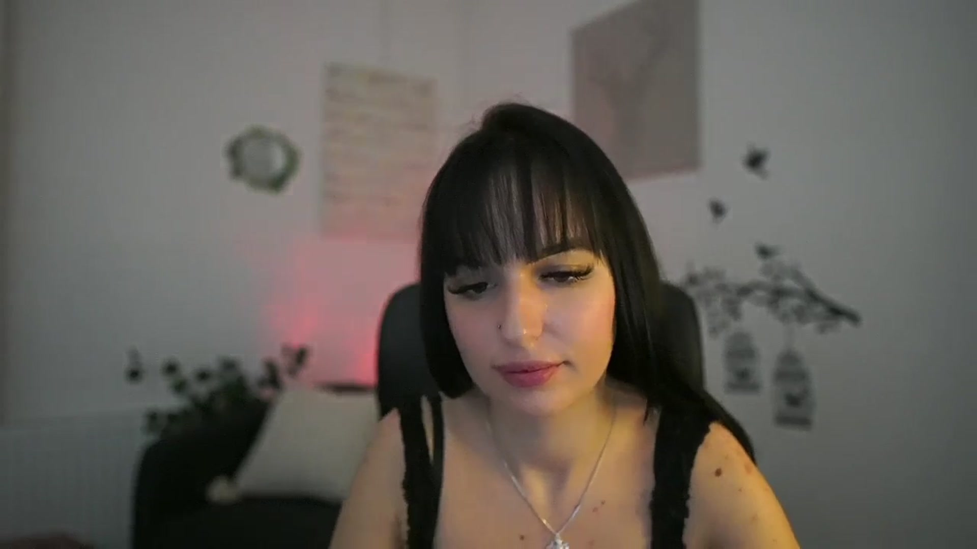 Gallery image thumbnail from Shiningstar05's myfreecams stream on, 02/14/2026, 22:29 image 14 of 20