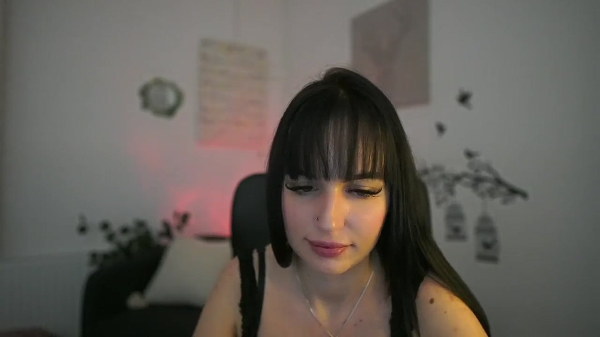 Gallery image thumbnail from Shiningstar05's myfreecams stream on, 02/14/2026, 22:29 image 12 of 20