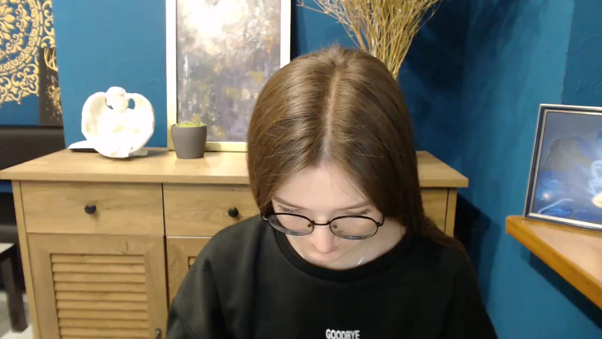 Gallery image thumbnail from Shiny_Jessica's myfreecams stream on, 03/19/2024, 12:00 image 5 of 20