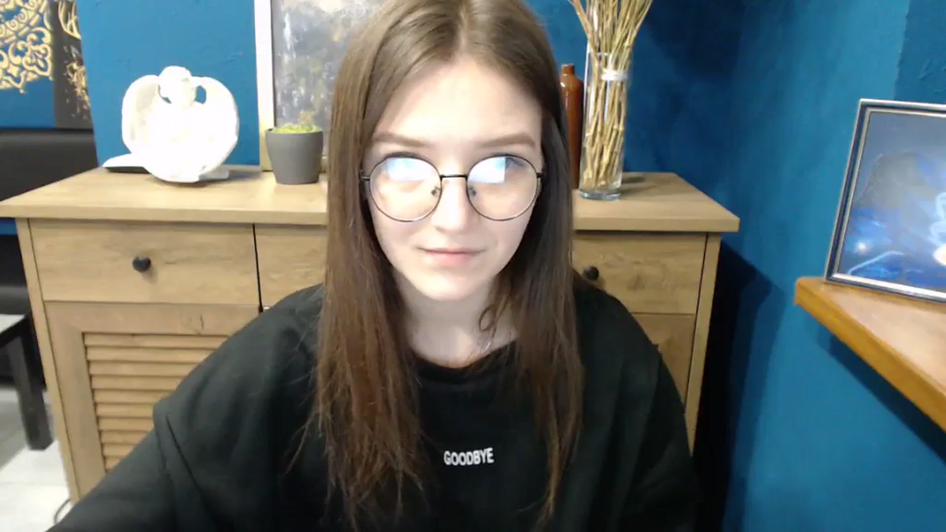 Gallery image thumbnail from Shiny_Jessica's myfreecams stream on, 03/19/2024, 12:00 image 13 of 20