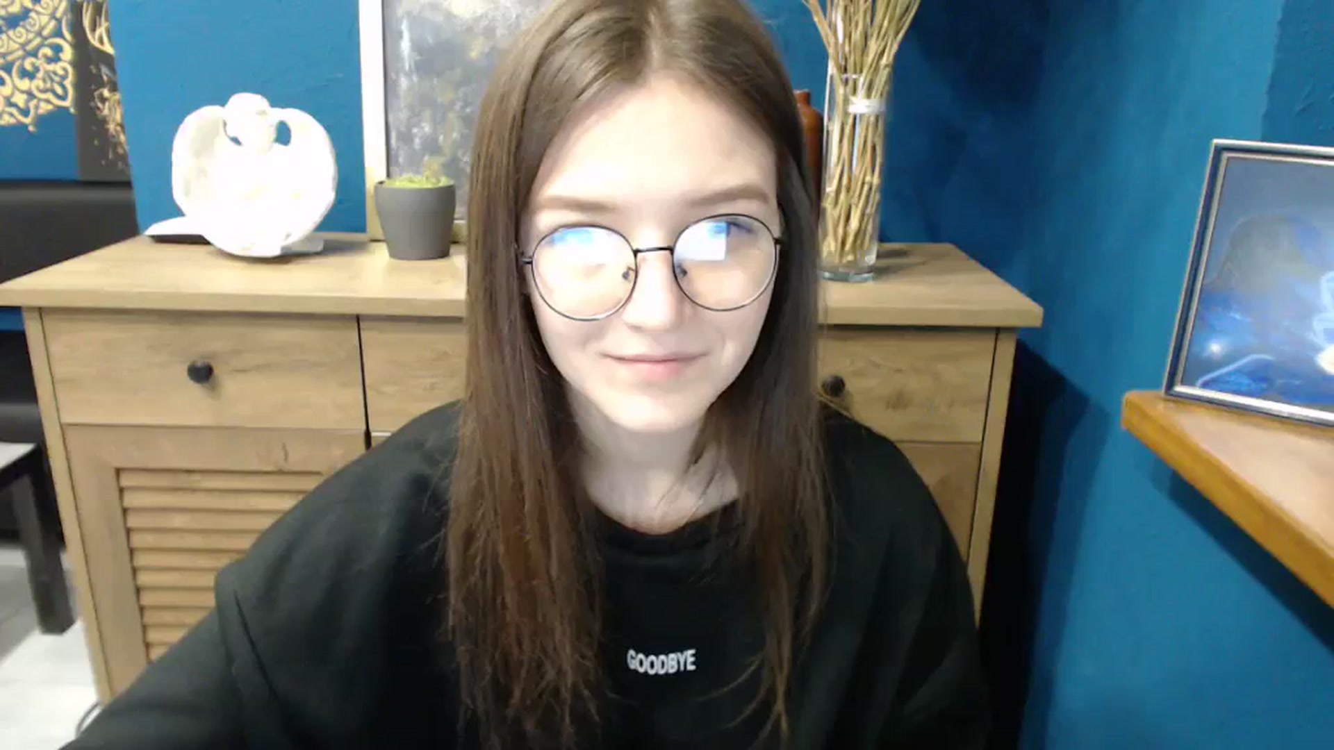 Gallery image thumbnail from Shiny_Jessica's myfreecams stream on, 03/19/2024, 12:00 image 12 of 20