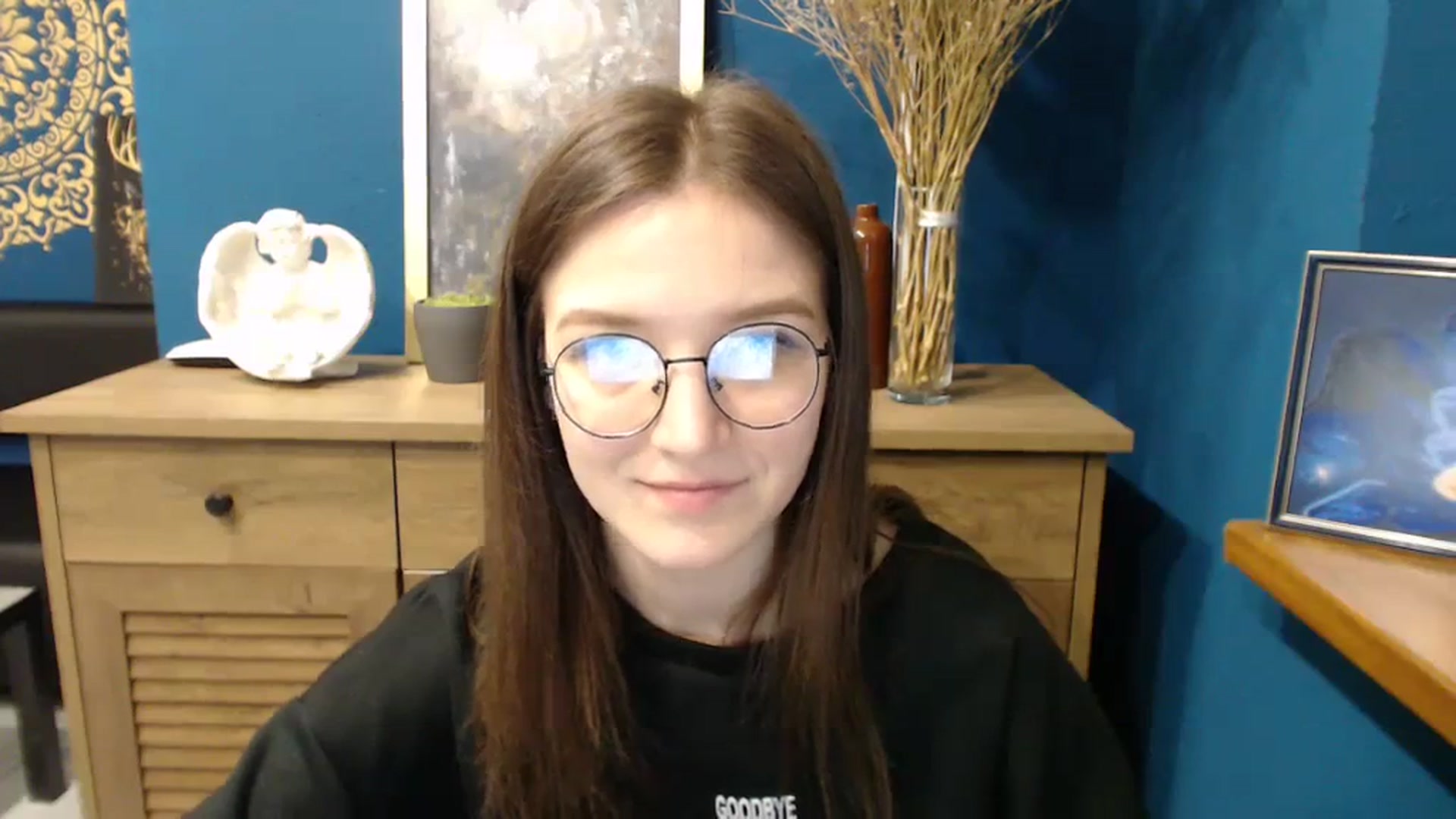 Gallery image thumbnail from Shiny_Jessica's myfreecams stream on, 03/19/2024, 12:00 image 4 of 20