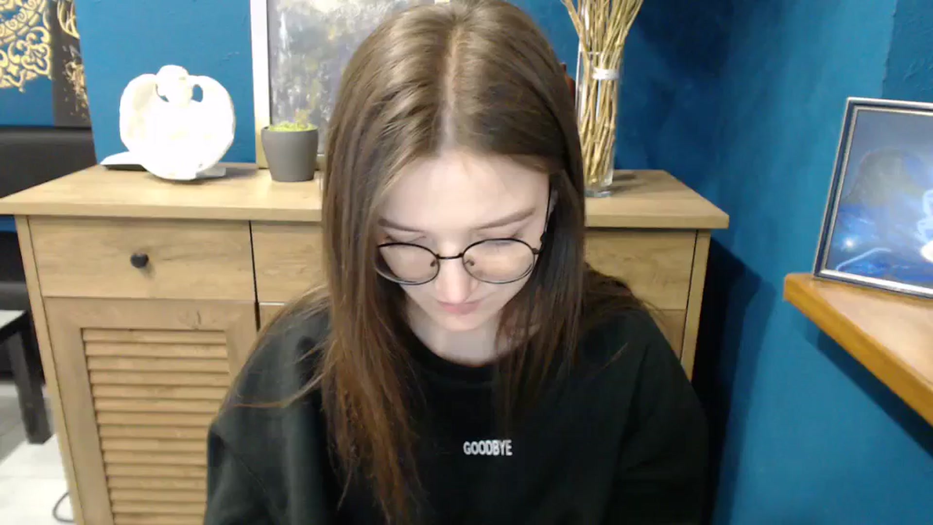 Gallery image thumbnail from Shiny_Jessica's myfreecams stream on, 03/19/2024, 12:00 image 9 of 20