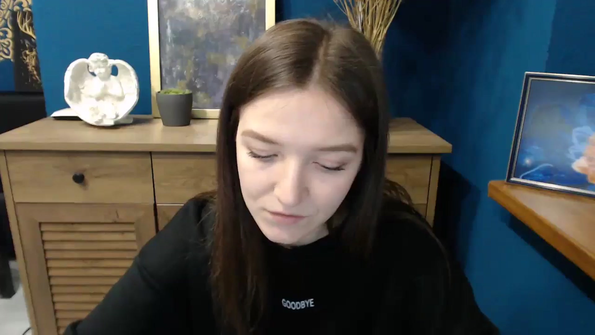 Gallery image thumbnail from Shiny_Jessica's myfreecams stream on, 03/19/2024, 12:46 image 17 of 20