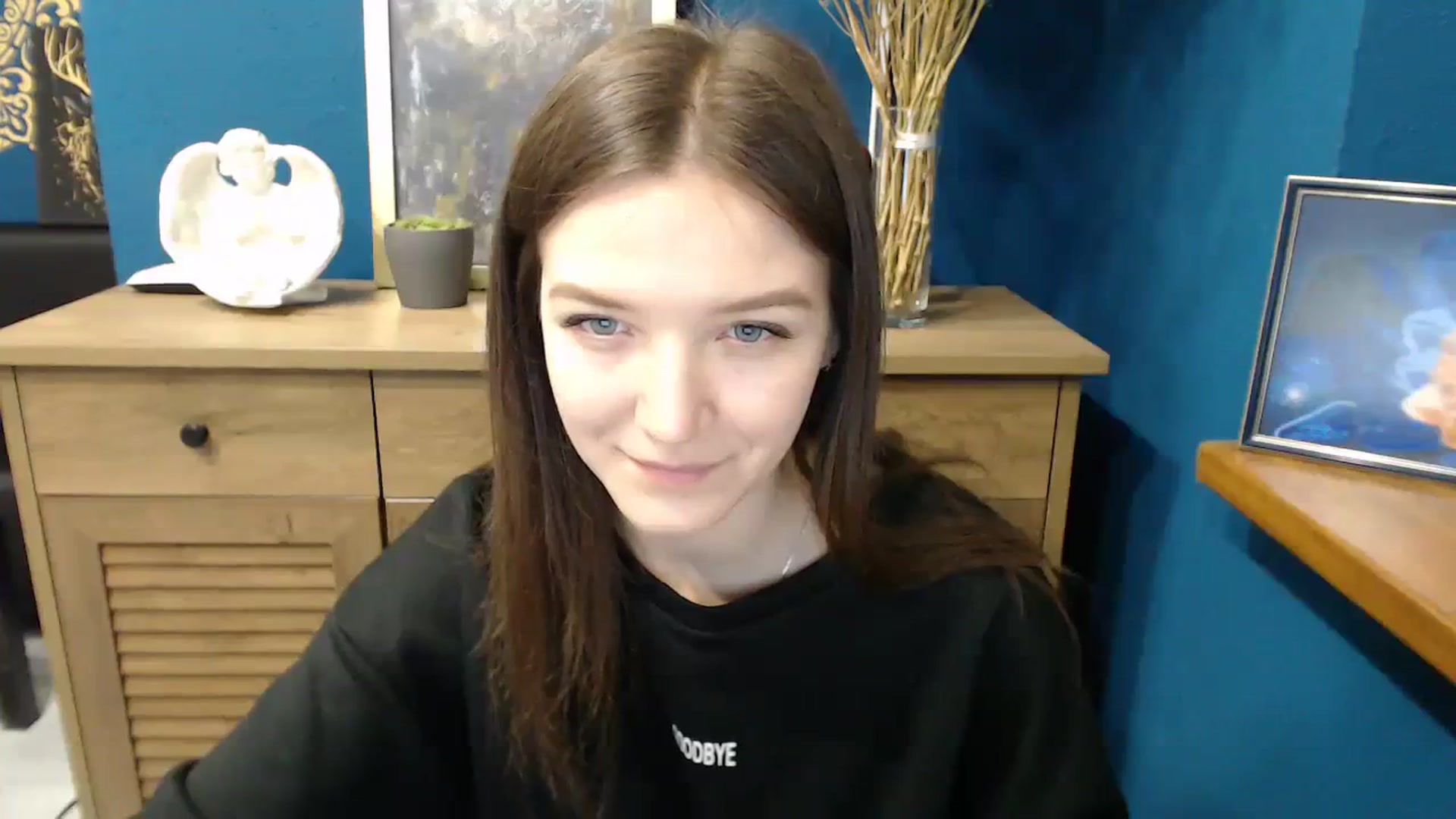 Gallery image thumbnail from Shiny_Jessica's myfreecams stream on, 03/19/2024, 12:46 image 9 of 20