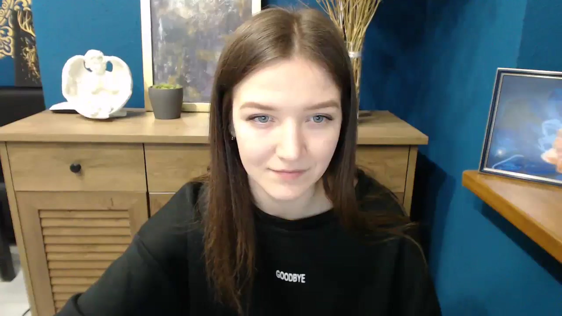 Gallery image thumbnail from Shiny_Jessica's myfreecams stream on, 03/19/2024, 12:46 image 12 of 20