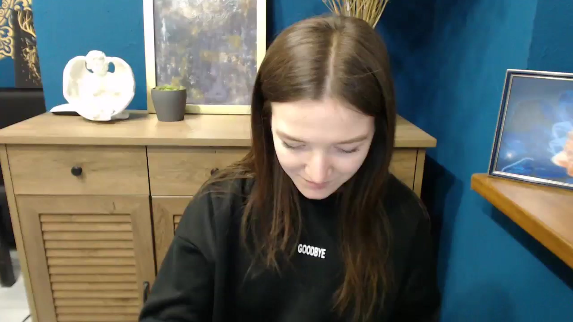 Gallery image thumbnail from Shiny_Jessica's myfreecams stream on, 03/19/2024, 12:46 image 1 of 20