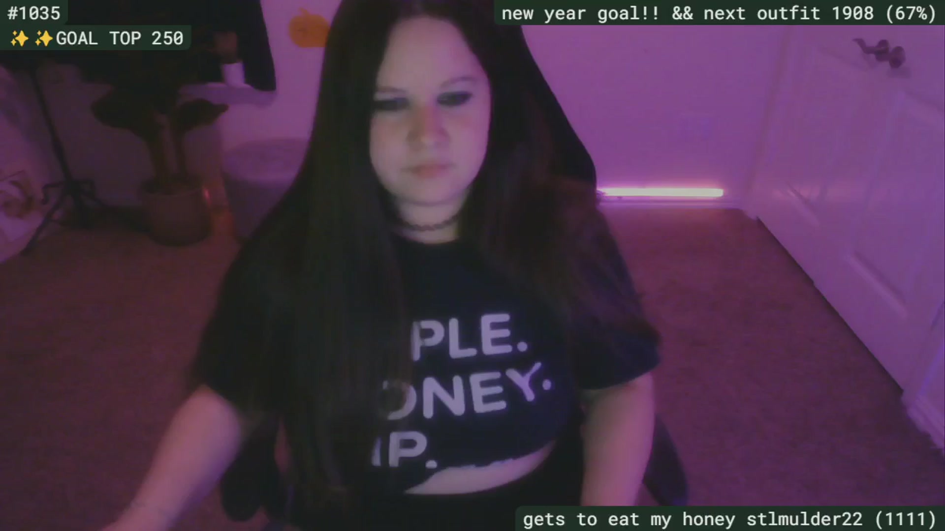 Gallery image thumbnail from ShofarSarah94's myfreecams stream on, 10/04/2024, 04:16 image 6 of 20