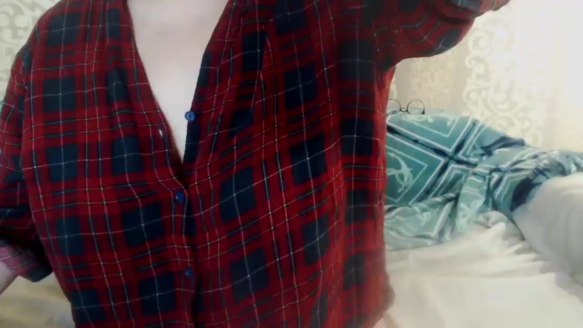 Gallery image thumbnail from Shoolgirl's myfreecams stream on, 06/18/2024, 07:26 image 12 of 20