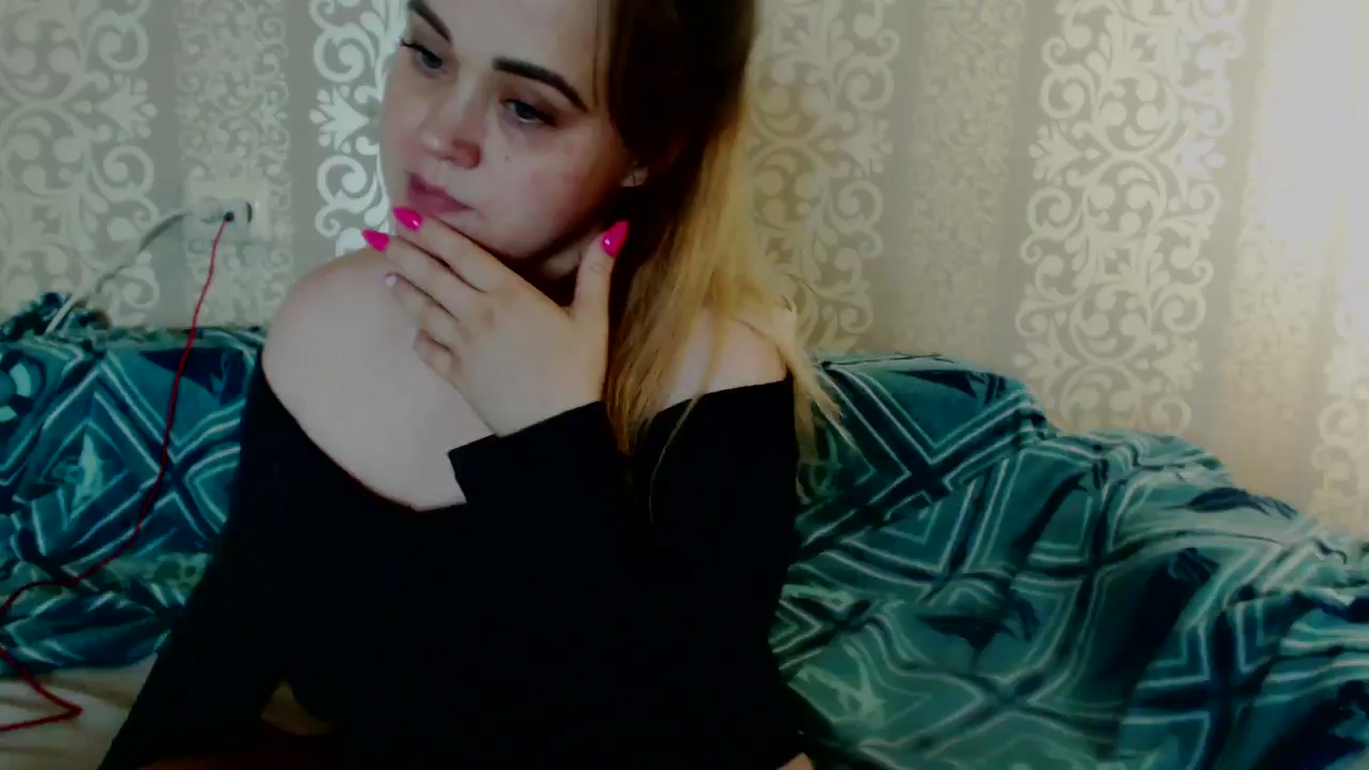 Gallery image thumbnail from Shoolgirl's myfreecams stream on, 08/05/2024, 15:18 image 1 of 20