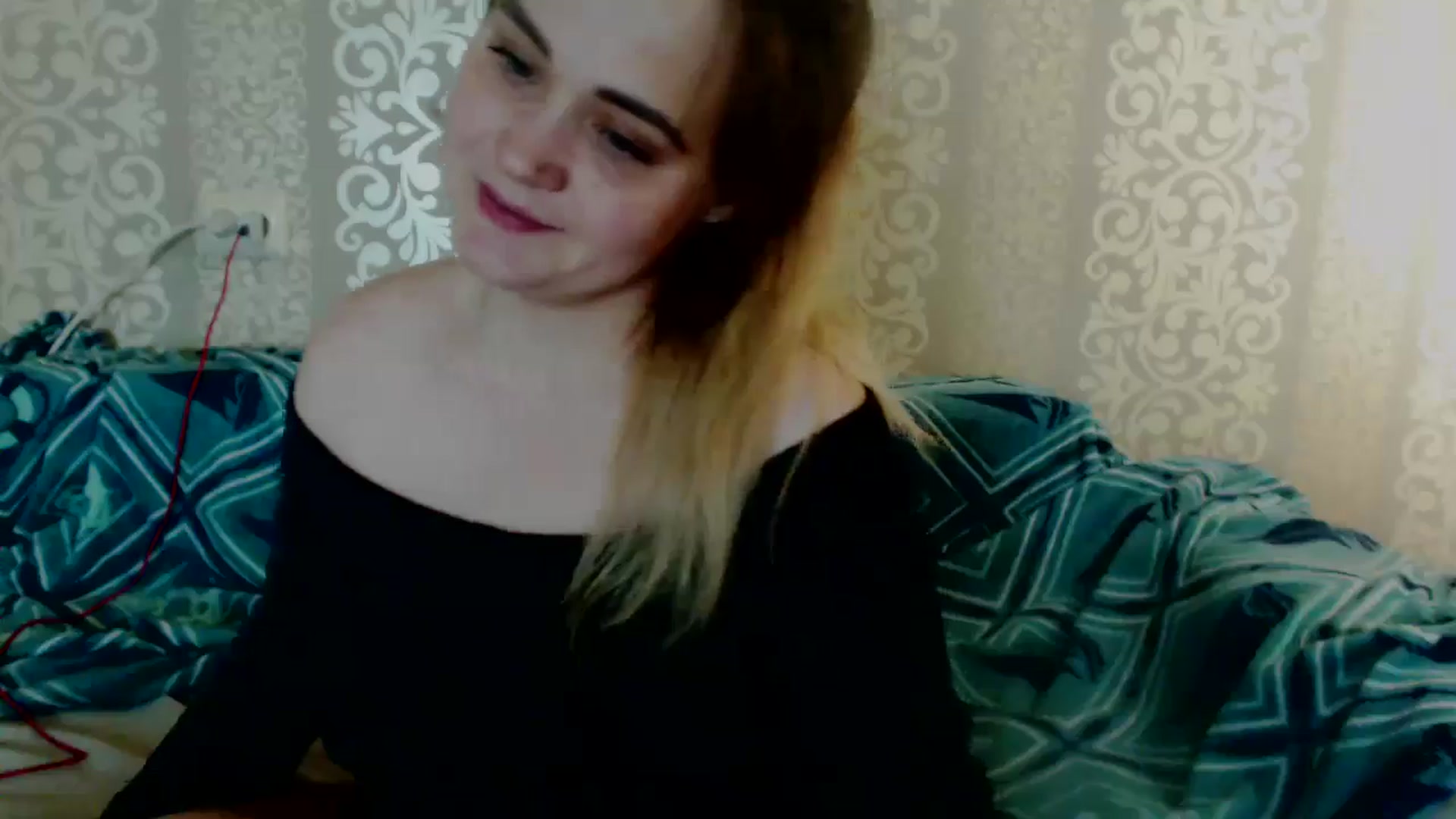 Gallery image thumbnail from Shoolgirl's myfreecams stream on, 08/05/2024, 15:18 image 6 of 20