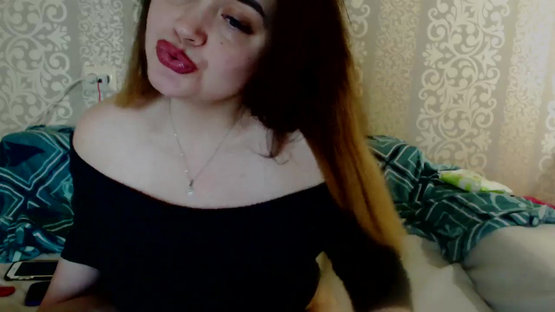 Gallery image thumbnail from Shoolgirl's myfreecams stream on, 11/29/2024, 16:27 image 3 of 20