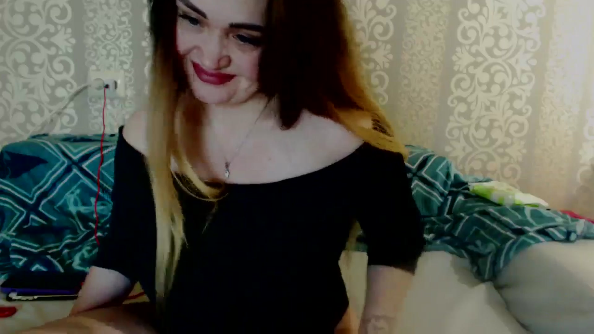 Gallery image thumbnail from Shoolgirl's myfreecams stream on, 11/29/2024, 16:27 image 10 of 20