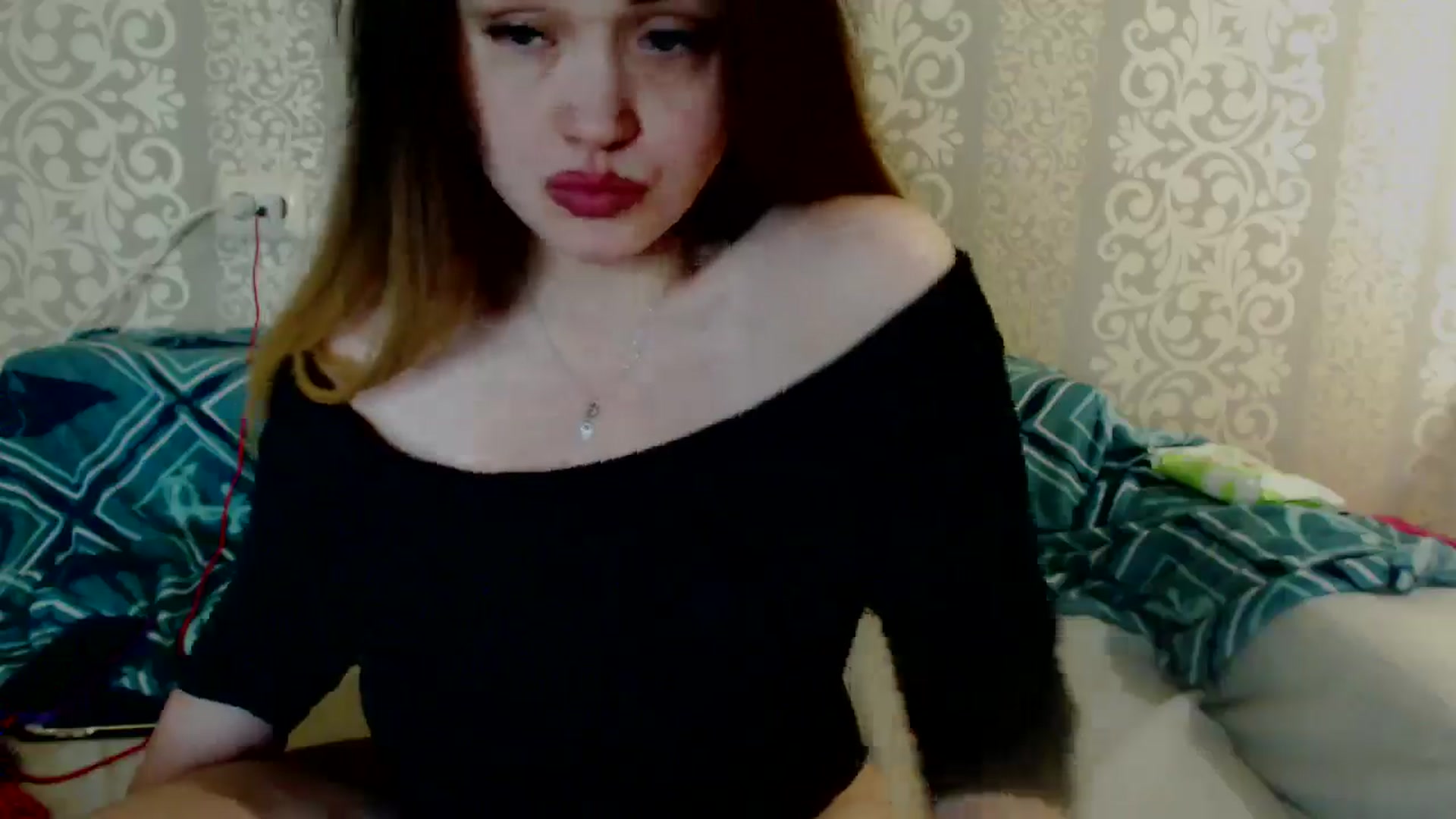 Gallery image thumbnail from Shoolgirl's myfreecams stream on, 11/29/2024, 16:27 image 19 of 20