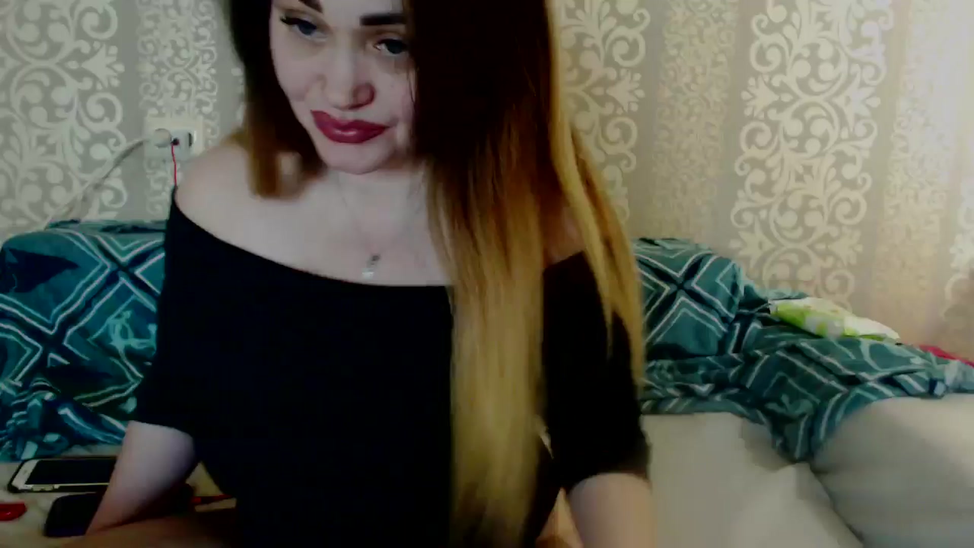 Gallery image thumbnail from Shoolgirl's myfreecams stream on, 11/29/2024, 16:27 image 1 of 20