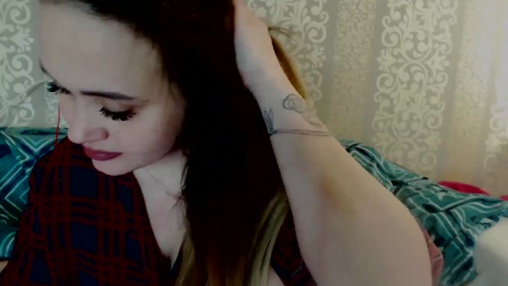 Gallery image thumbnail from Shoolgirl's myfreecams stream on, 12/26/2024, 09:28 image 18 of 20