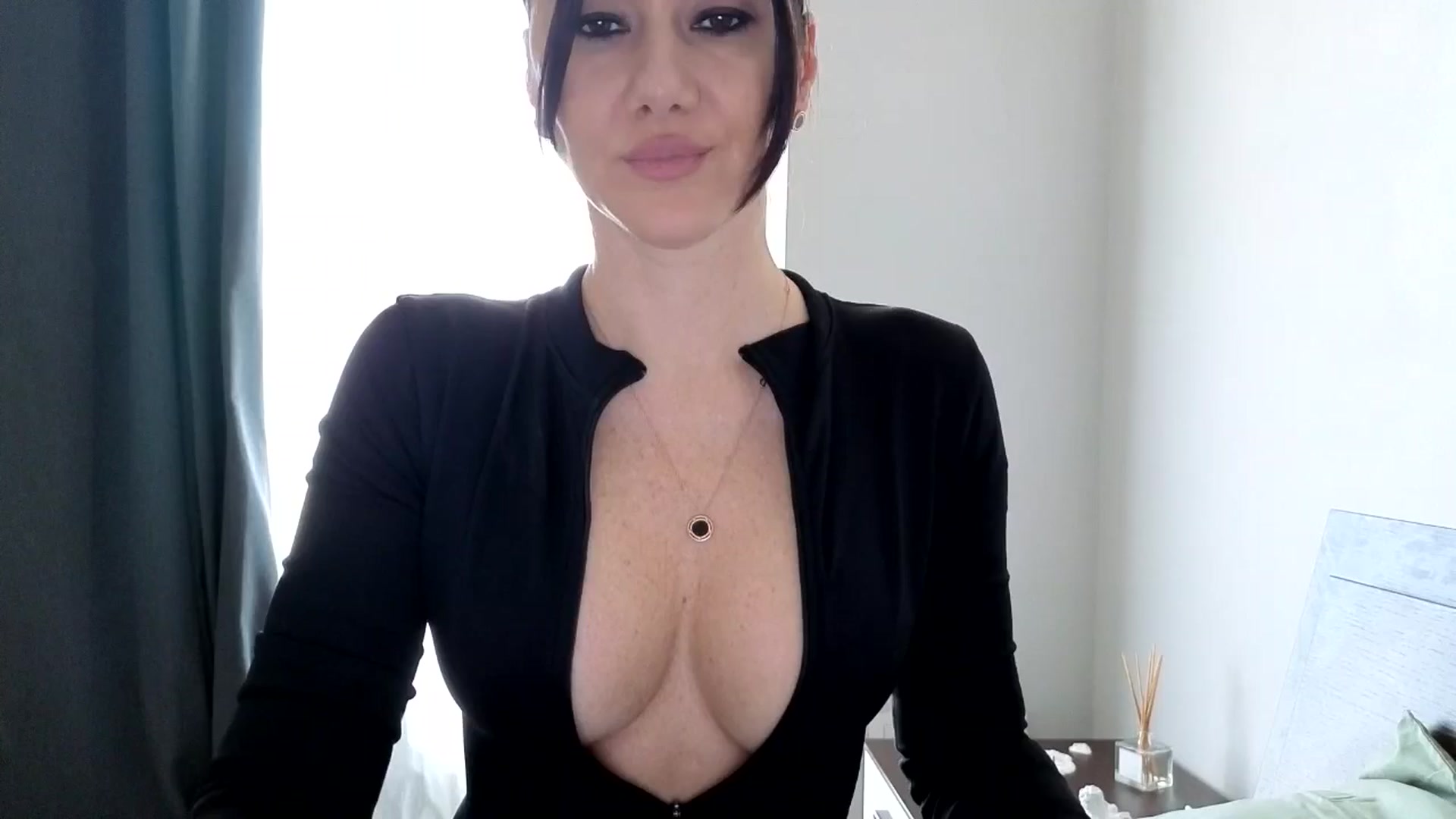 Gallery image thumbnail from ShotsPrincess's myfreecams stream on, 02/26/2026, 12:22 image 1 of 20