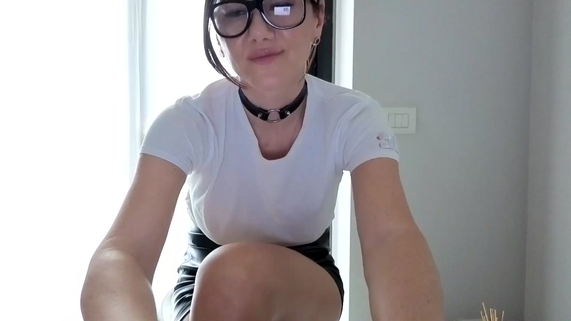 Gallery image thumbnail from ShotsPrincess's myfreecams stream on, 03/05/2026, 15:43 image 12 of 20