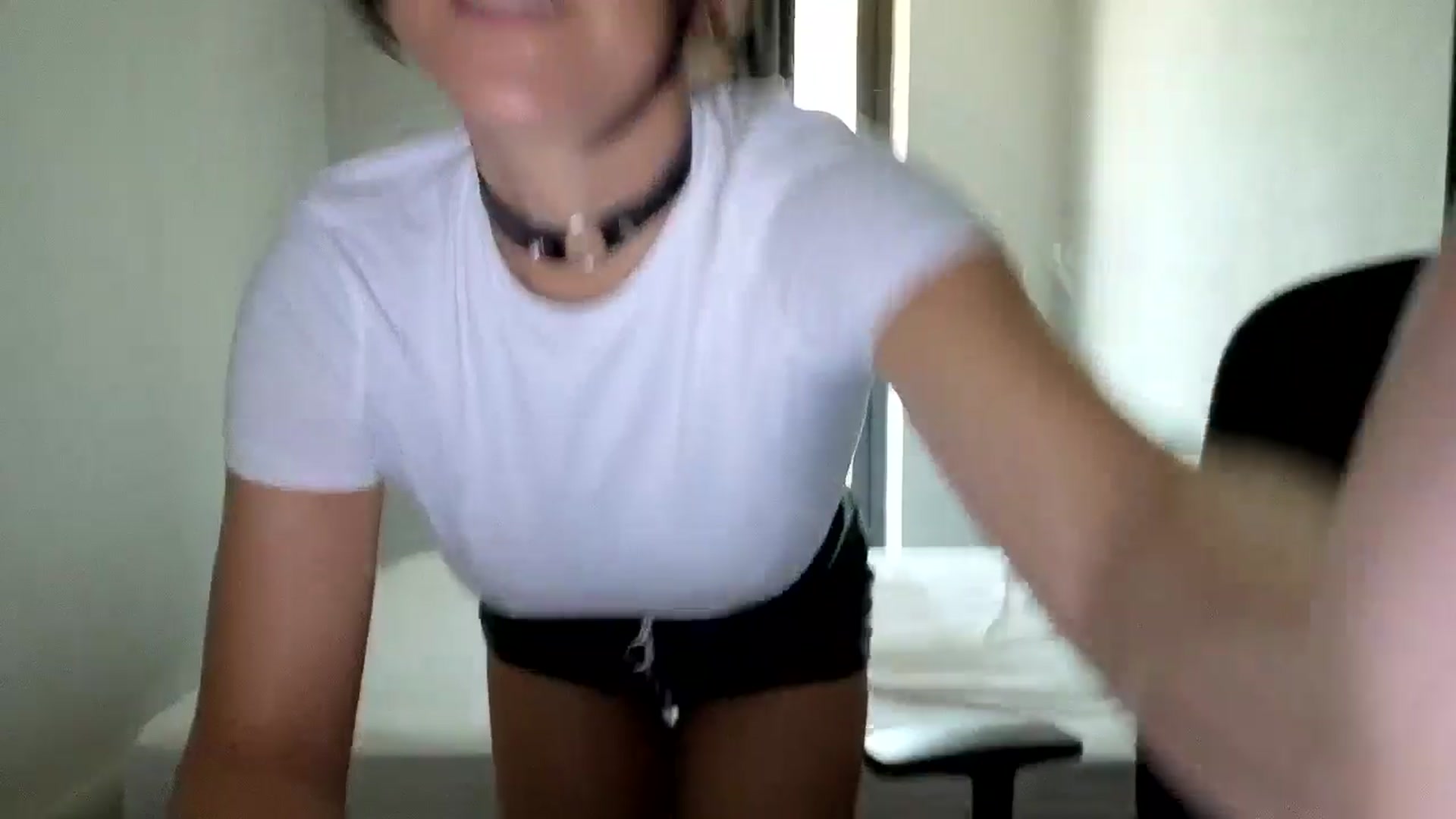 Gallery image thumbnail from ShotsPrincess's myfreecams stream on, 05/09/2026, 10:49 image 15 of 20