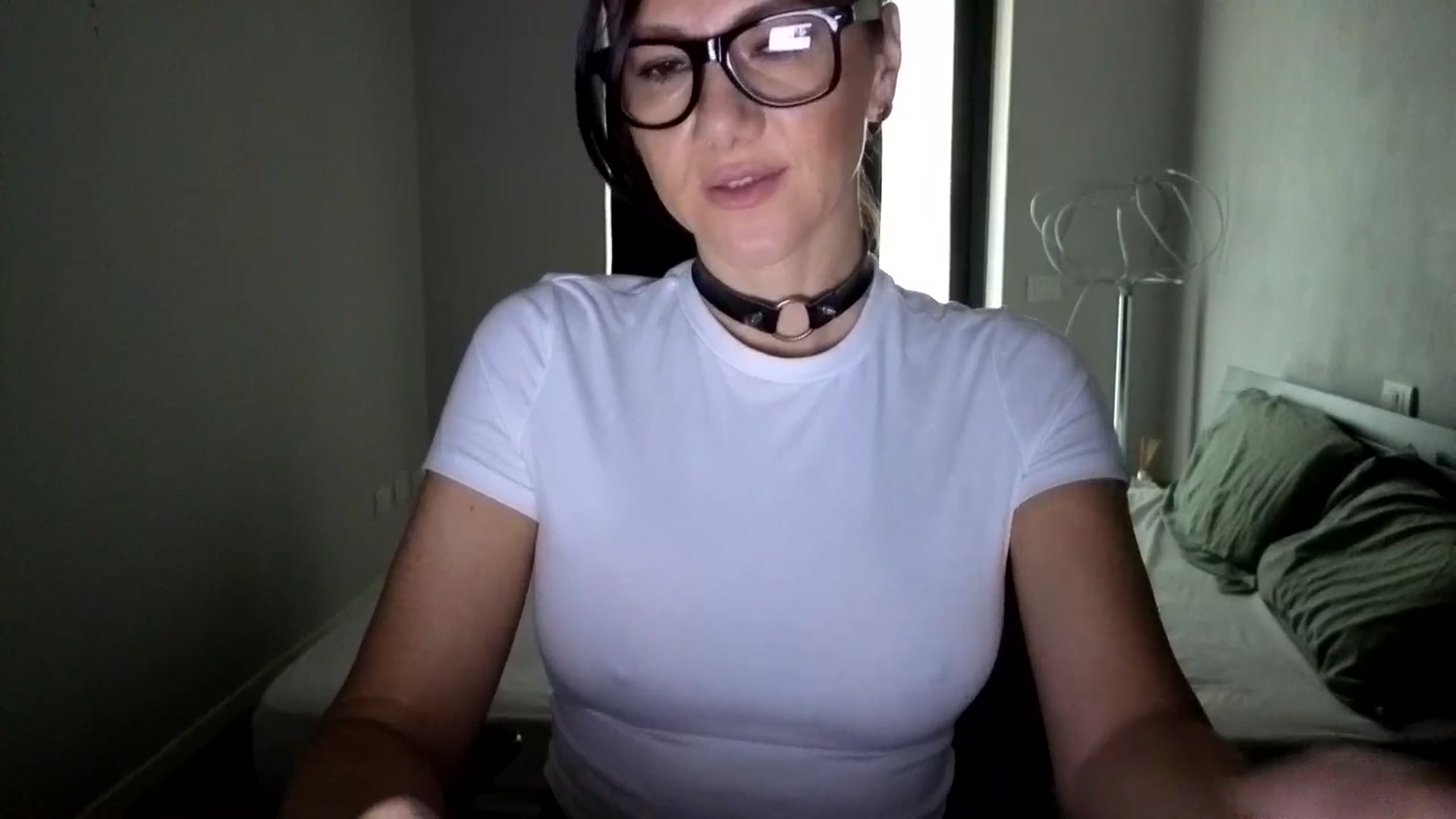 Gallery image thumbnail from ShotsPrincess's myfreecams stream on, 05/10/2026, 07:16 image 11 of 20