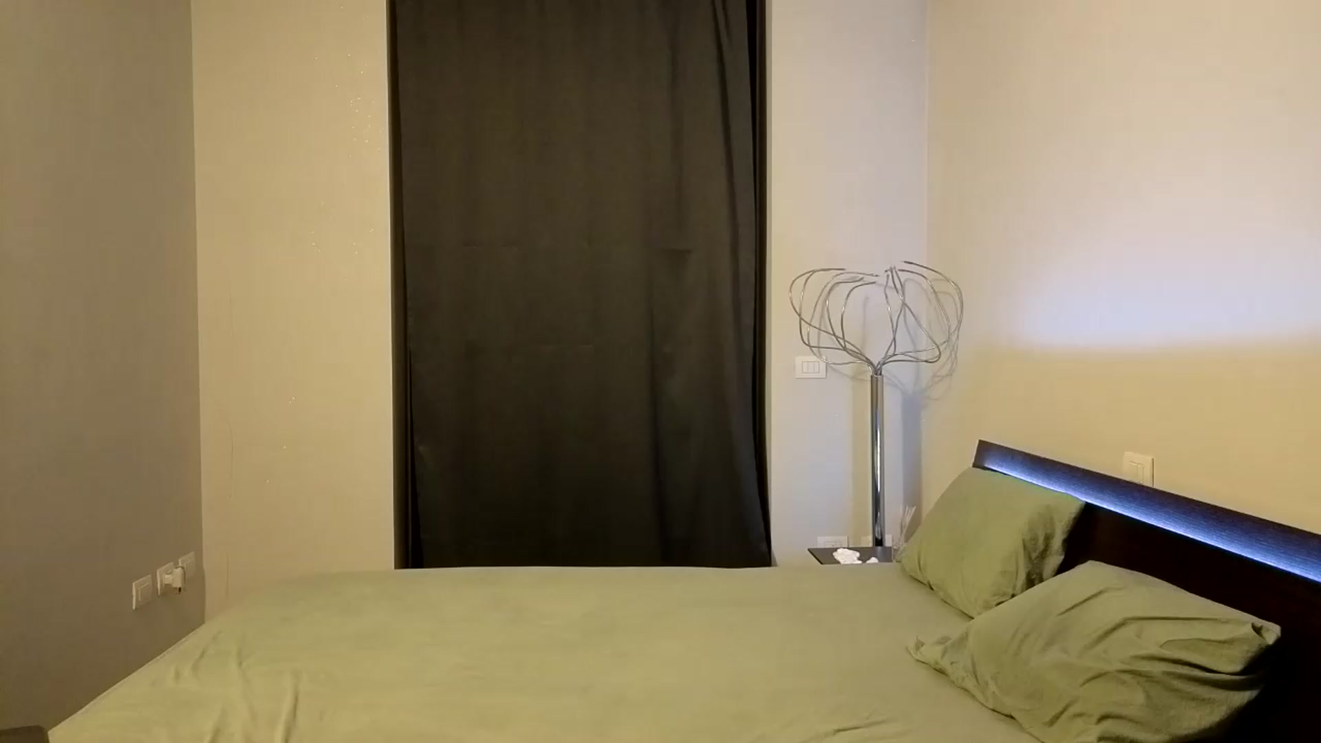 Gallery image thumbnail from ShotsPrincess's myfreecams stream on, 05/31/2026, 21:15 image 10 of 20