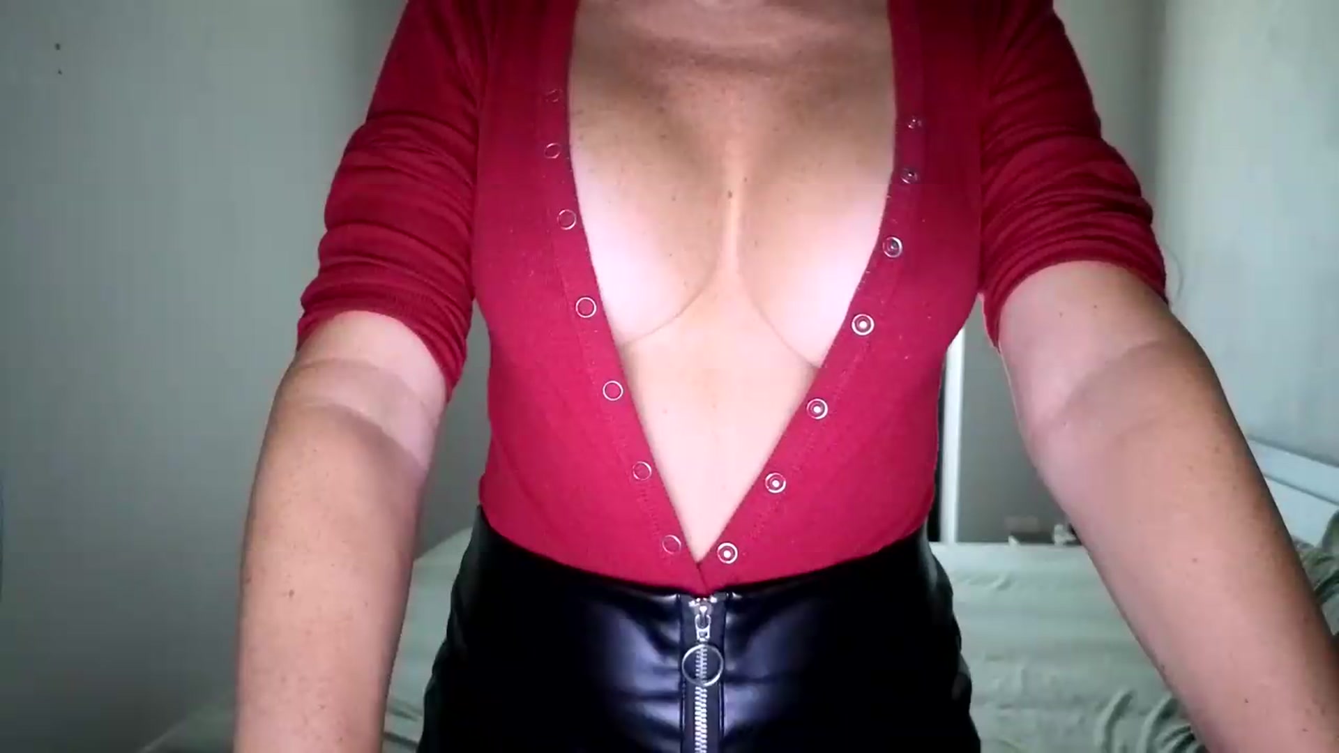Gallery image thumbnail from ShotsPrincess's myfreecams stream on, 07/31/2026, 14:10 image 4 of 20