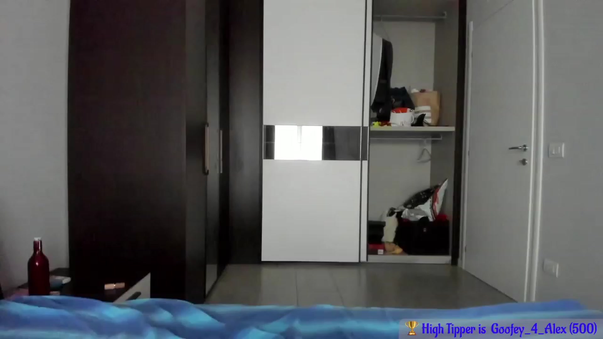 Gallery image thumbnail from Shots_Nd_Legs's myfreecams stream on, 12/11/2023, 12:35 image 18 of 20