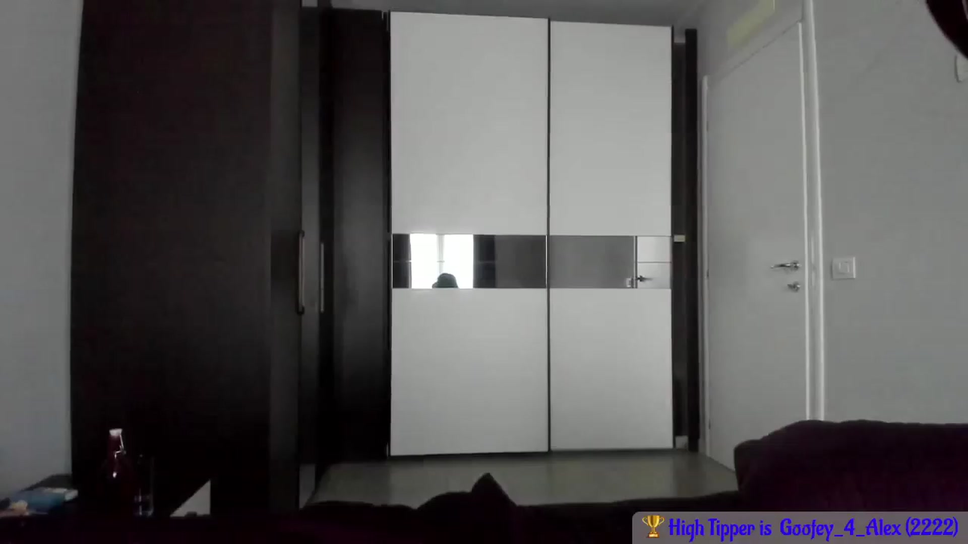 Gallery image thumbnail from Shots_Nd_Legs's myfreecams stream on, 12/14/2023, 13:00 image 9 of 20