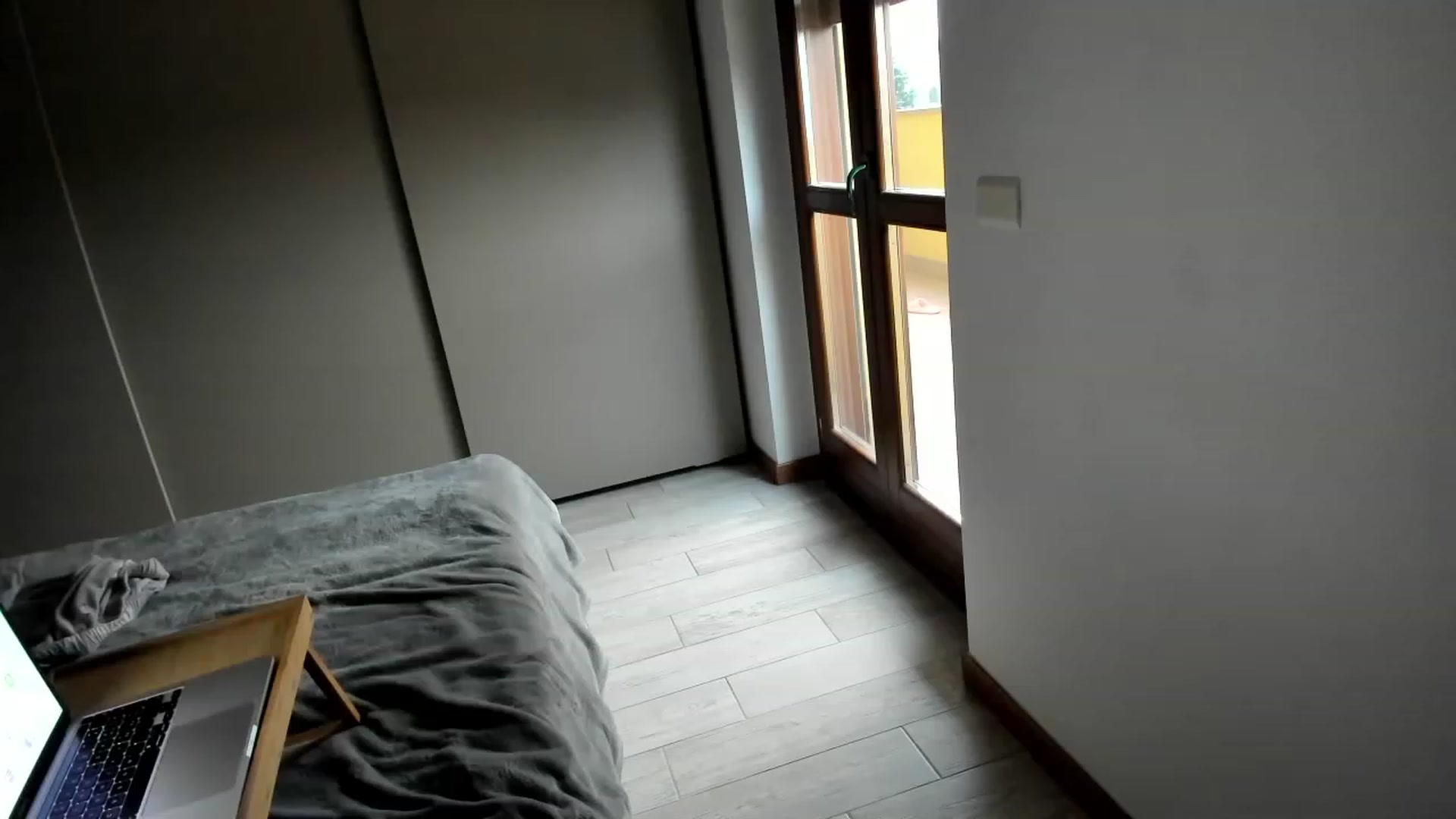 Gallery image thumbnail from Shots_Nd_Legs's myfreecams stream on, 01/10/2024, 15:53 image 16 of 20