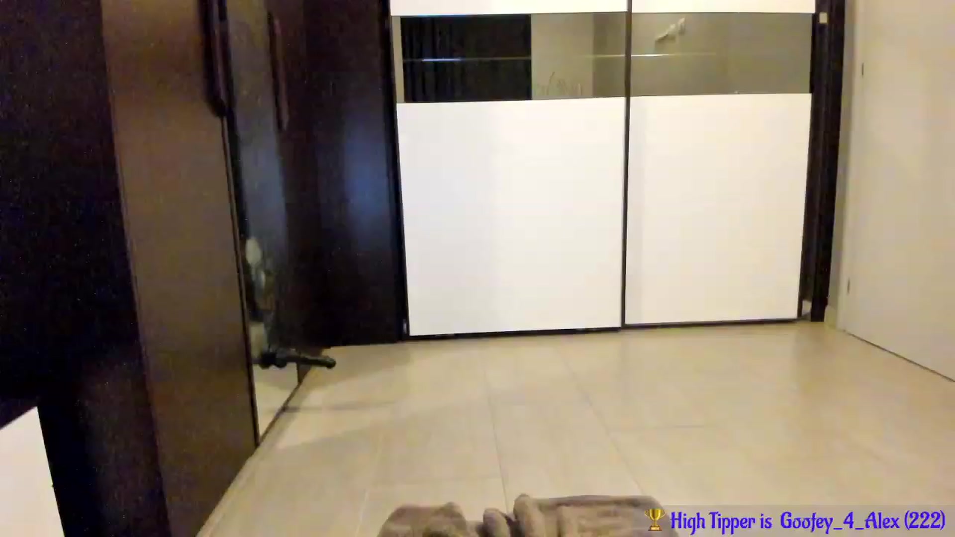 Gallery image thumbnail from Shots_Nd_Legs's myfreecams stream on, 02/07/2024, 18:38 image 10 of 20