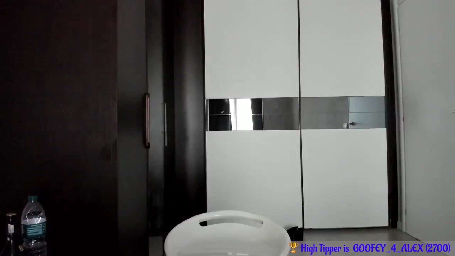 Gallery image thumbnail from Shots_Nd_Legs's myfreecams stream on, 03/18/2024, 15:51 image 18 of 20