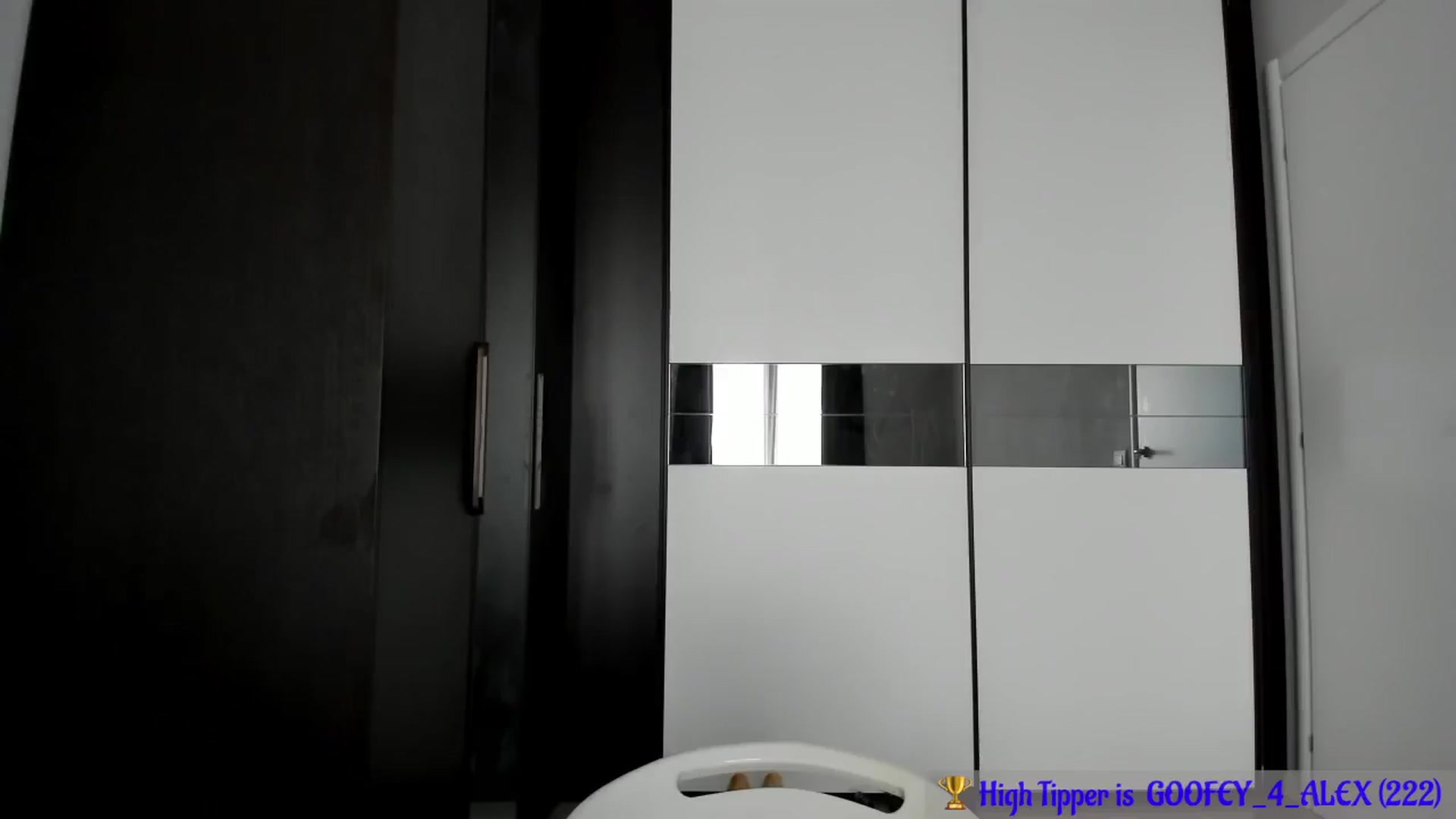 Gallery image thumbnail from Shots_Nd_Legs's myfreecams stream on, 03/19/2024, 15:39 image 4 of 20