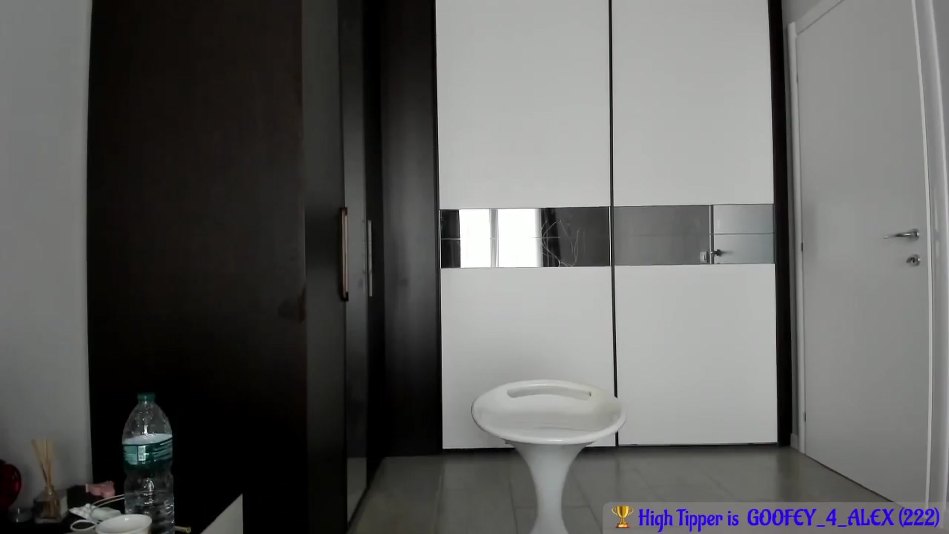 Gallery image thumbnail from Shots_Nd_Legs's myfreecams stream on, 03/22/2024, 15:52 image 12 of 20