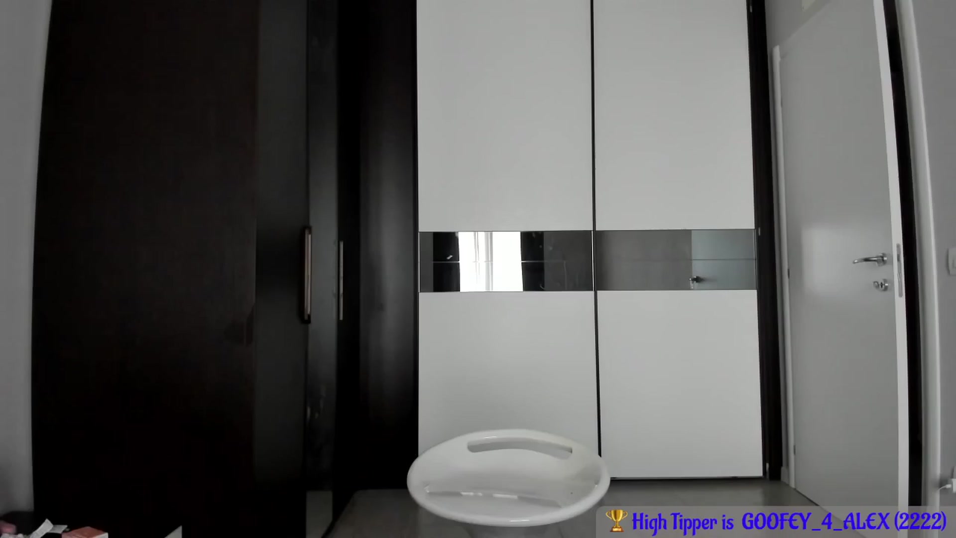 Gallery image thumbnail from Shots_Nd_Legs's myfreecams stream on, 04/05/2024, 14:52 image 1 of 20