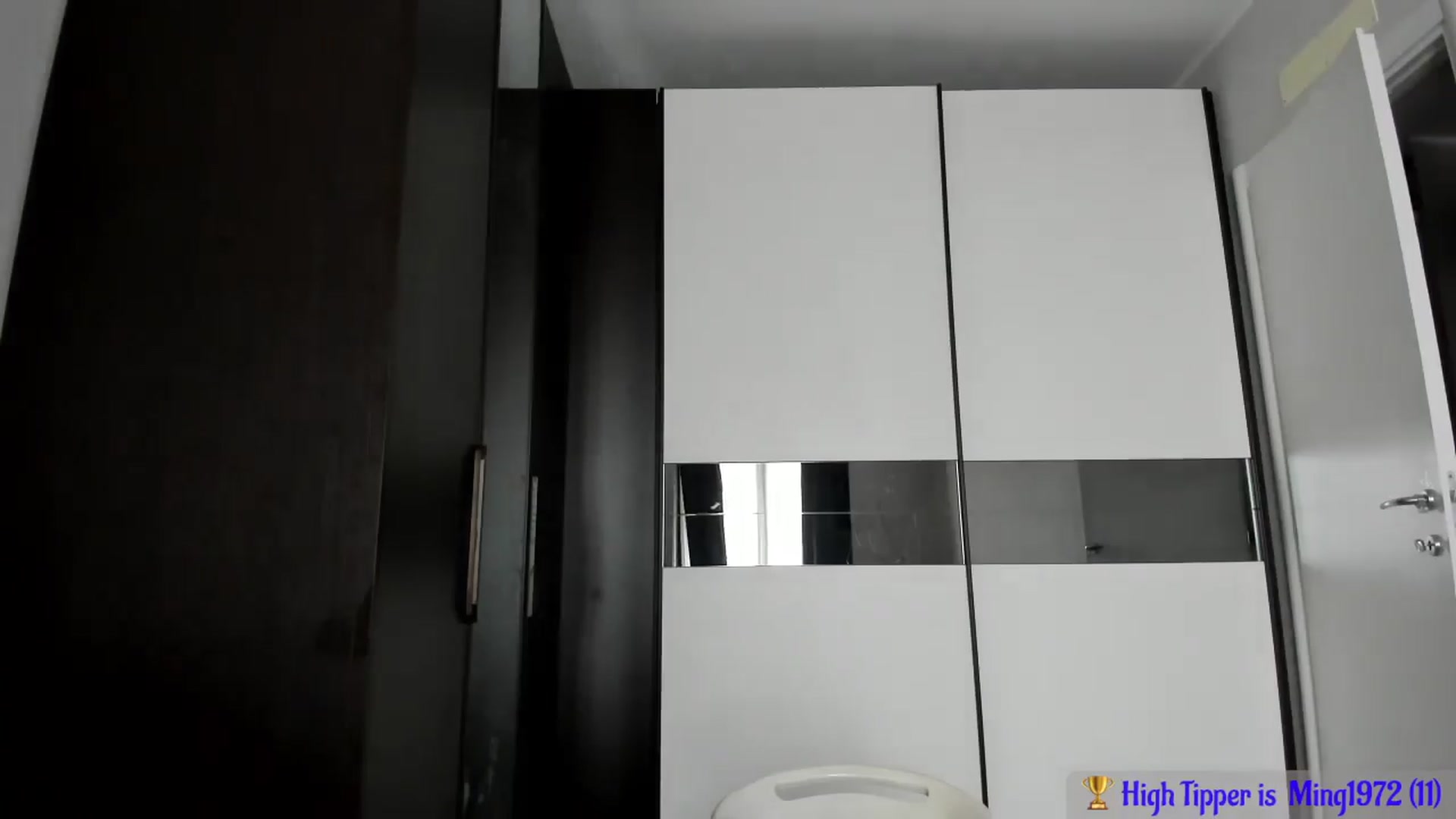 Gallery image thumbnail from Shots_Nd_Legs's myfreecams stream on, 04/08/2024, 09:20 image 9 of 20