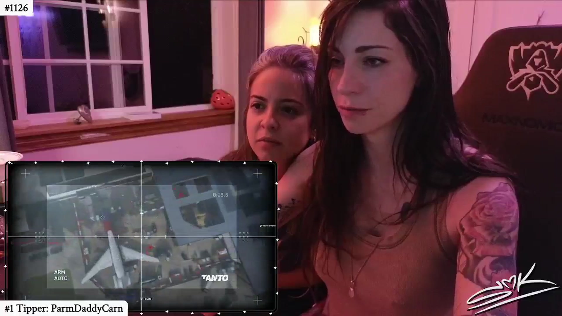 Gallery image thumbnail from ShowMeKitties's myfreecams stream on, 07/18/2024, 08:13 image 14 of 20