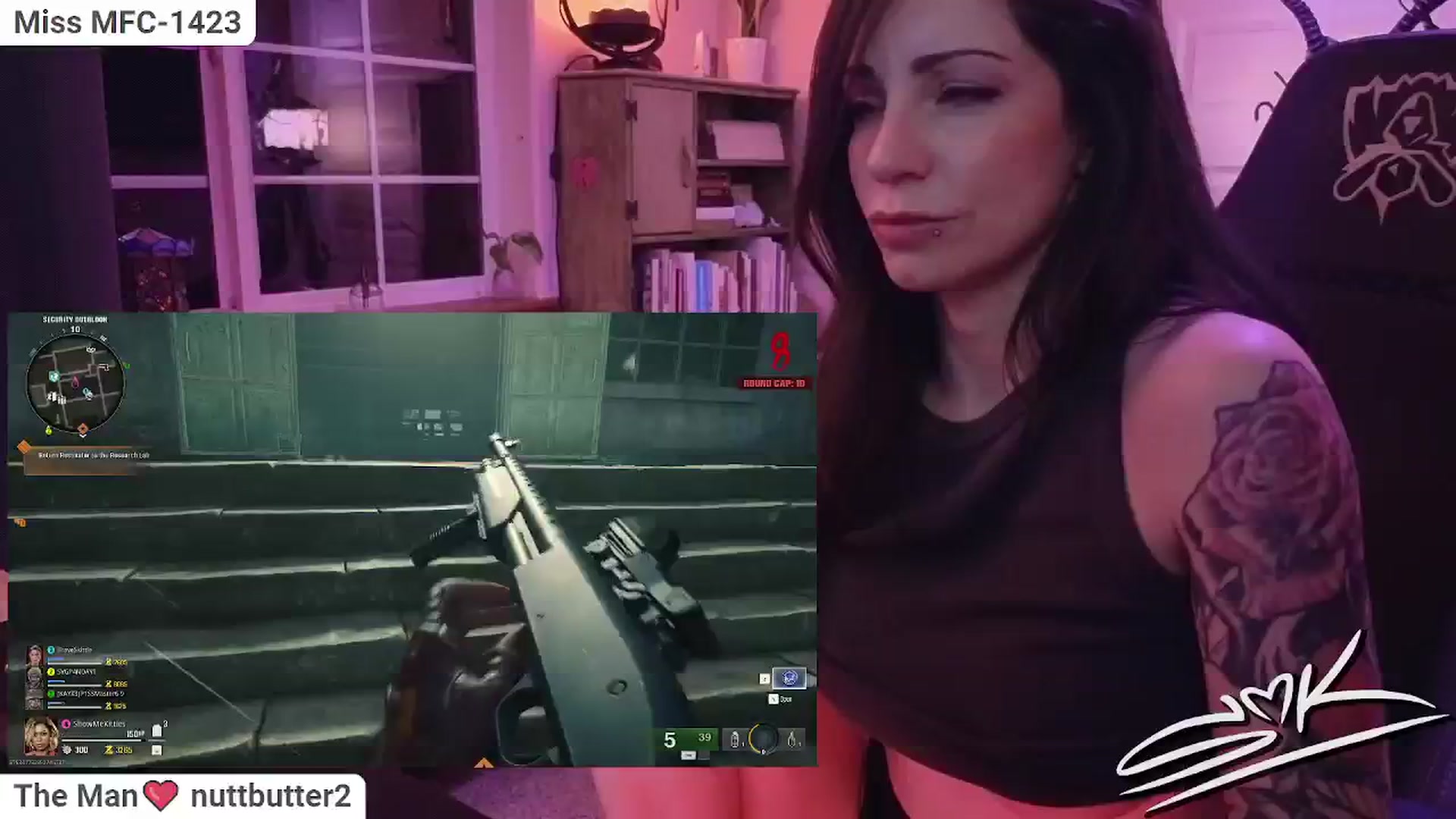 Gallery image thumbnail from ShowMeKitties's myfreecams stream on, 11/20/2024, 09:06 image 3 of 20