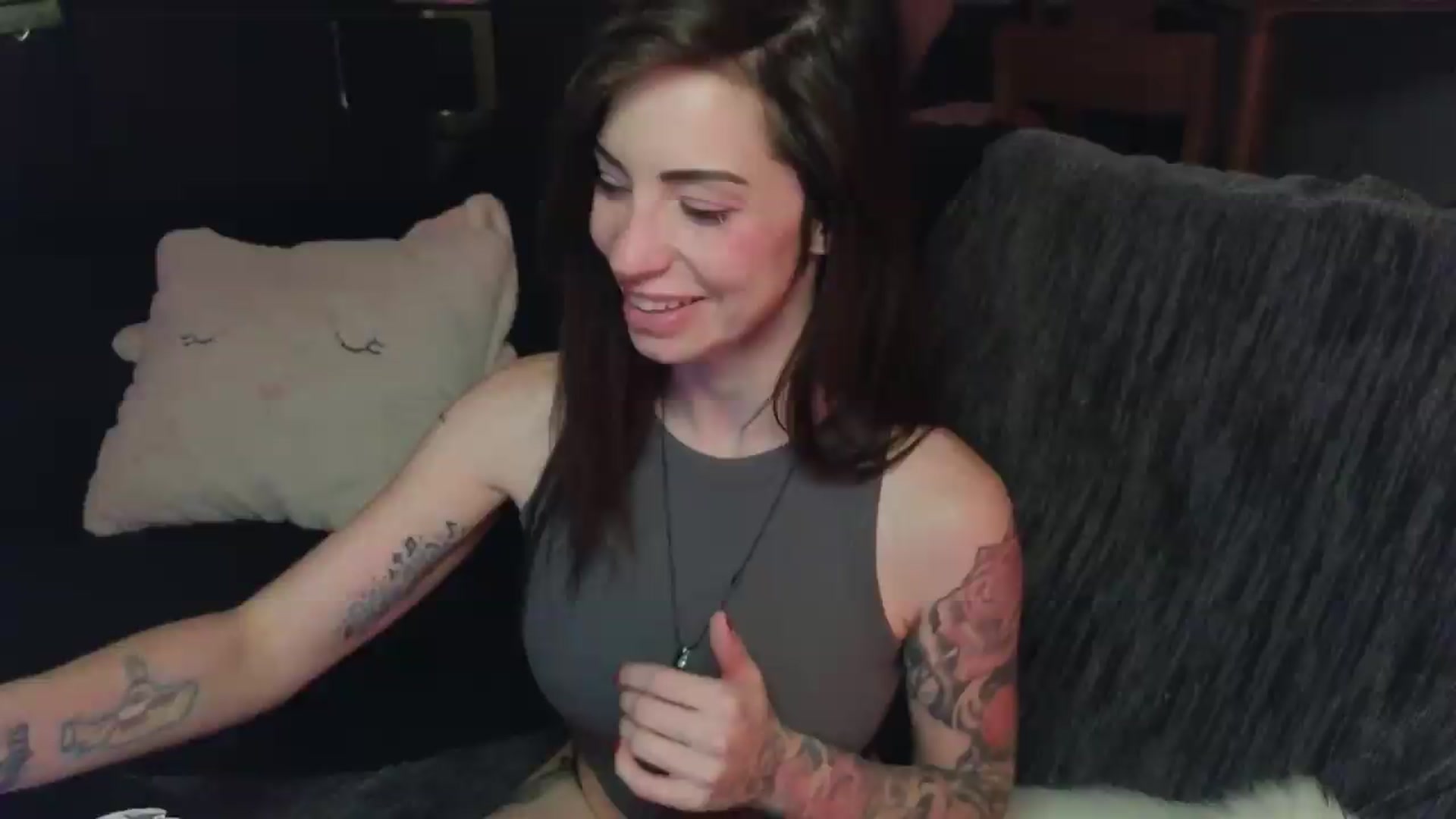 Gallery image thumbnail from ShowMeKitties's myfreecams stream on, 09/02/2026, 07:14 image 11 of 20