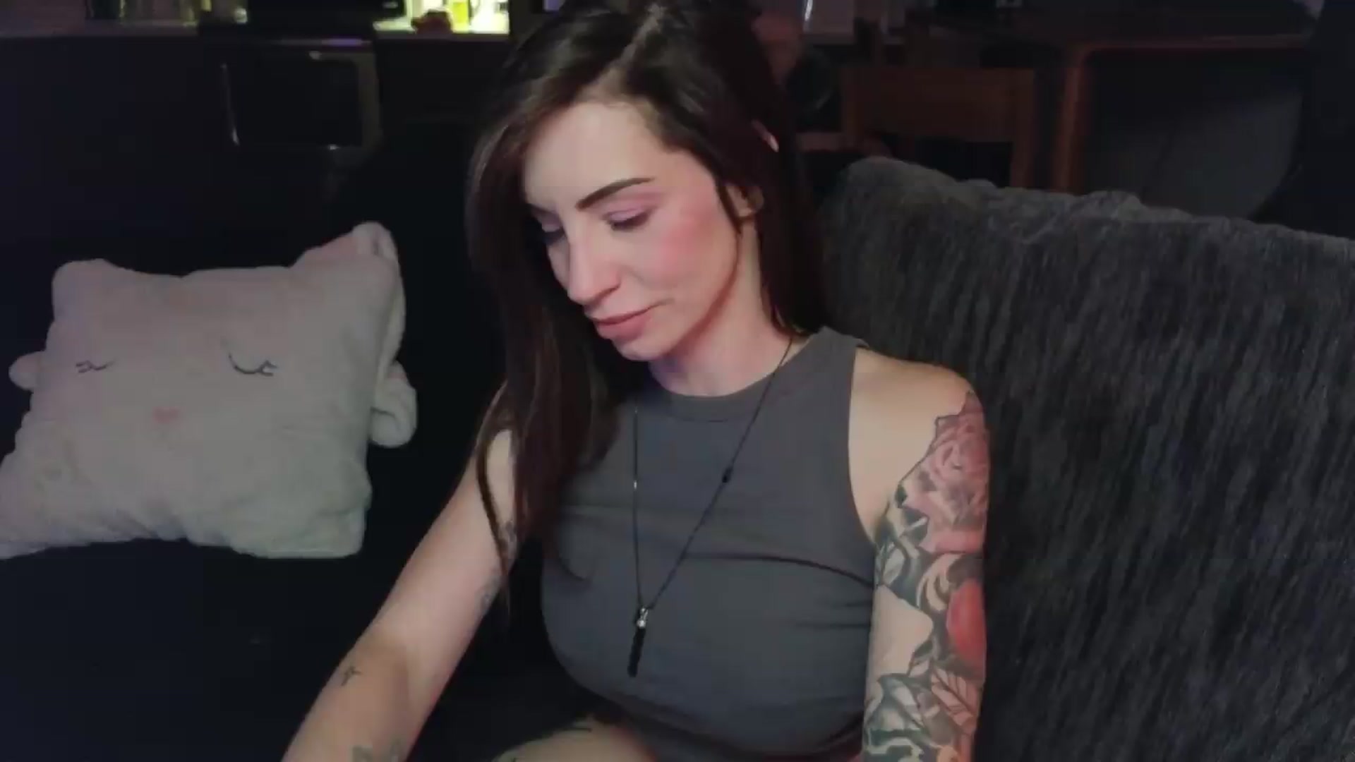 Gallery image thumbnail from ShowMeKitties's myfreecams stream on, 09/02/2026, 07:14 image 4 of 20