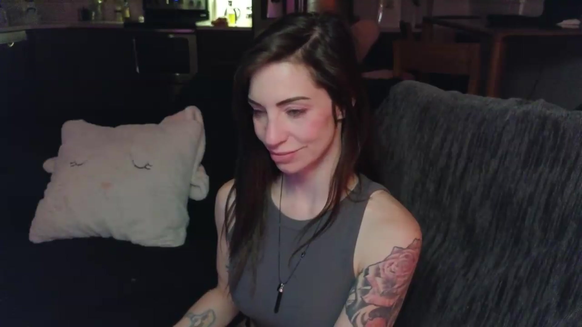 Gallery image thumbnail from ShowMeKitties's myfreecams stream on, 09/02/2026, 07:14 image 12 of 20