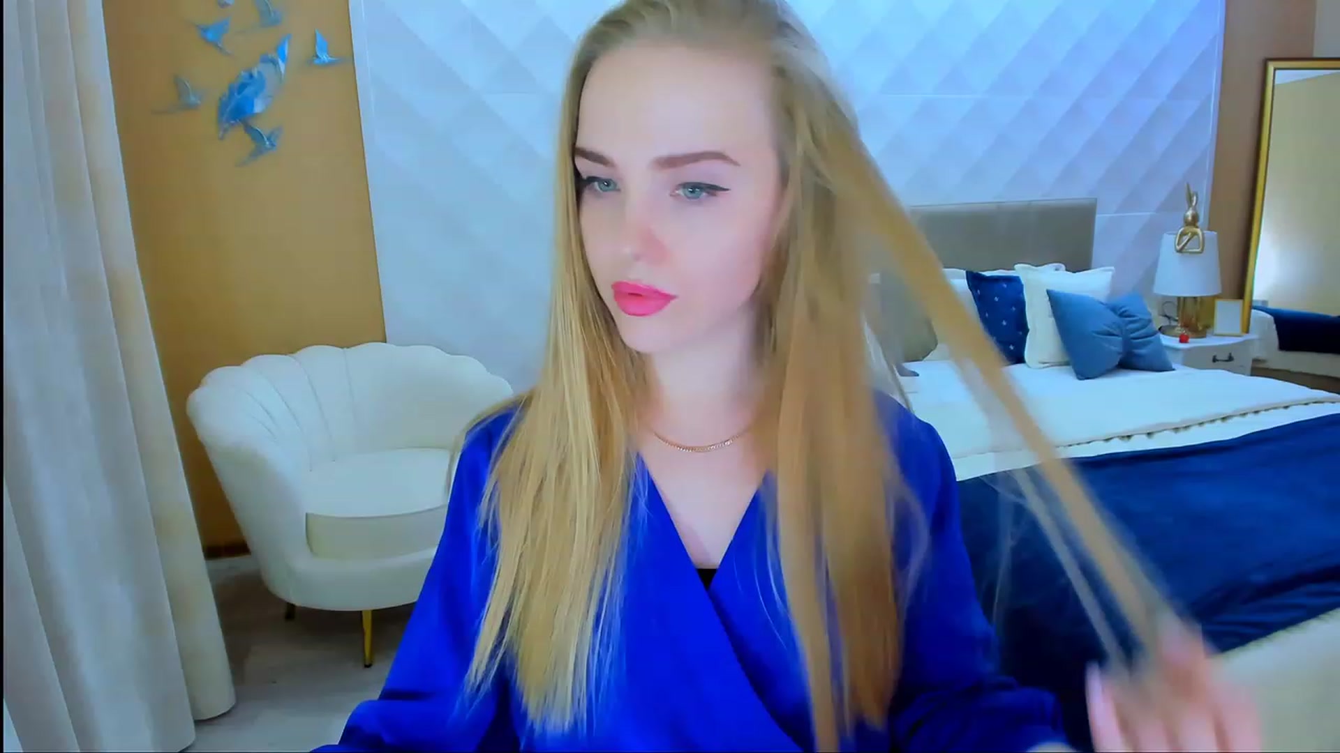 Gallery image thumbnail from ShowMeTheWay's myfreecams stream on, 12/02/2023, 12:28 image 16 of 20