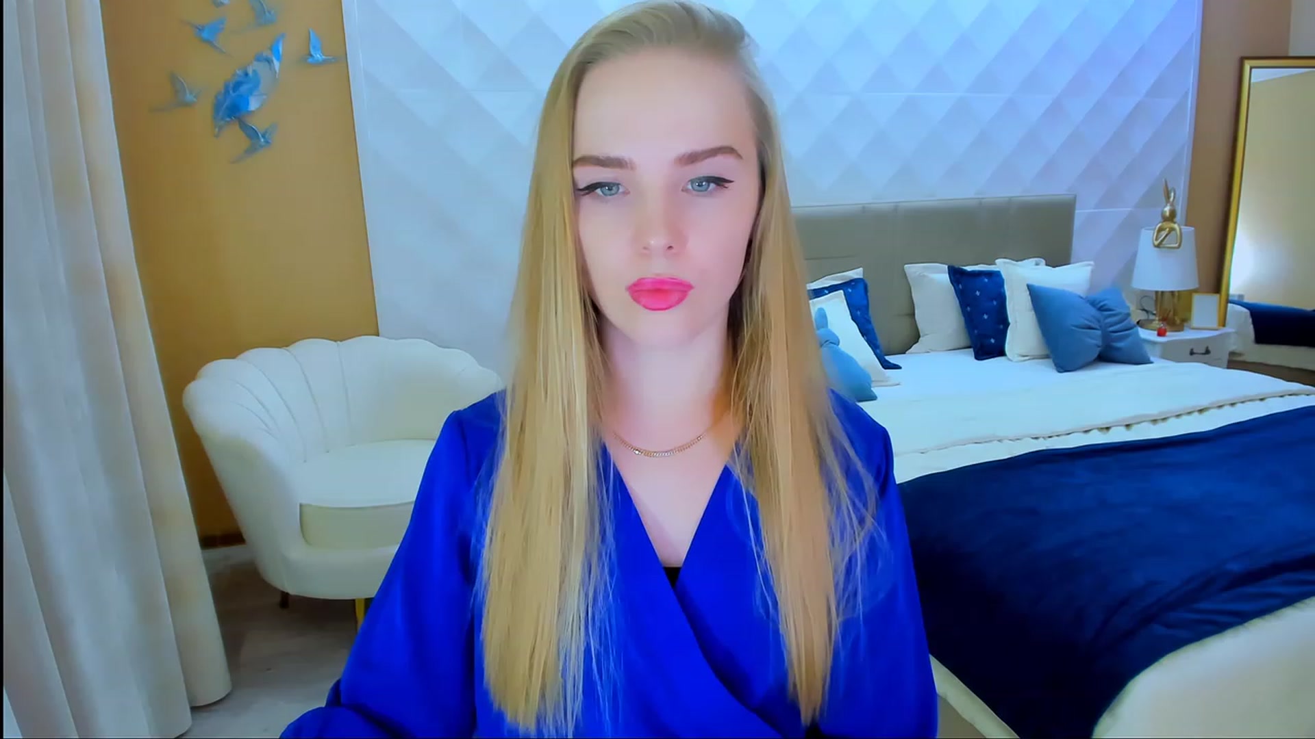 Gallery image thumbnail from ShowMeTheWay's myfreecams stream on, 12/02/2023, 12:28 image 5 of 20