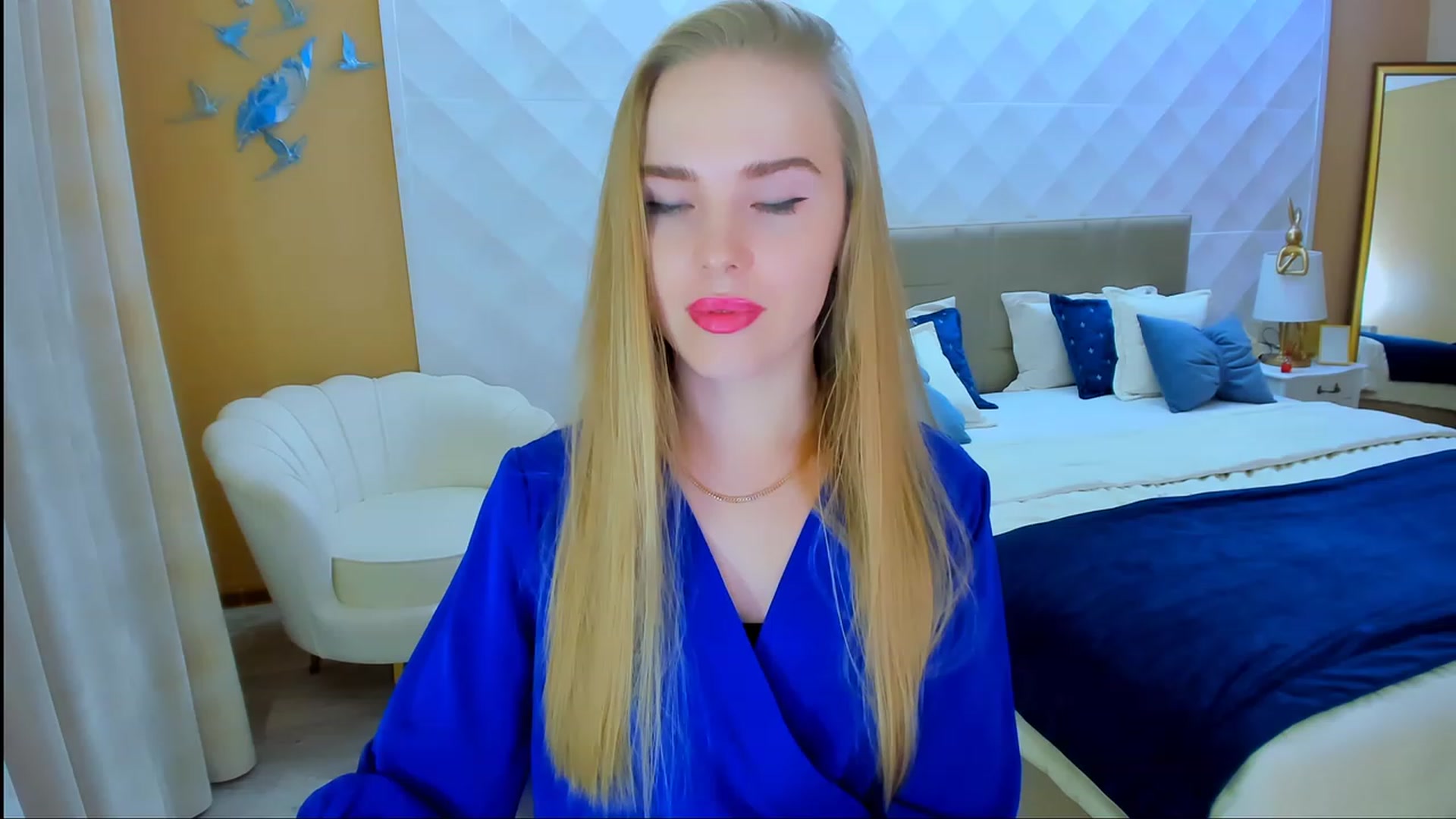 Gallery image thumbnail from ShowMeTheWay's myfreecams stream on, 12/02/2023, 12:28 image 7 of 20