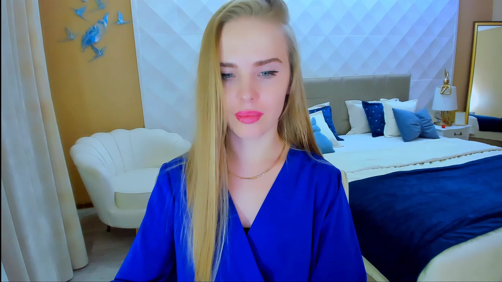 Gallery image thumbnail from ShowMeTheWay's myfreecams stream on, 12/02/2023, 13:27 image 18 of 20