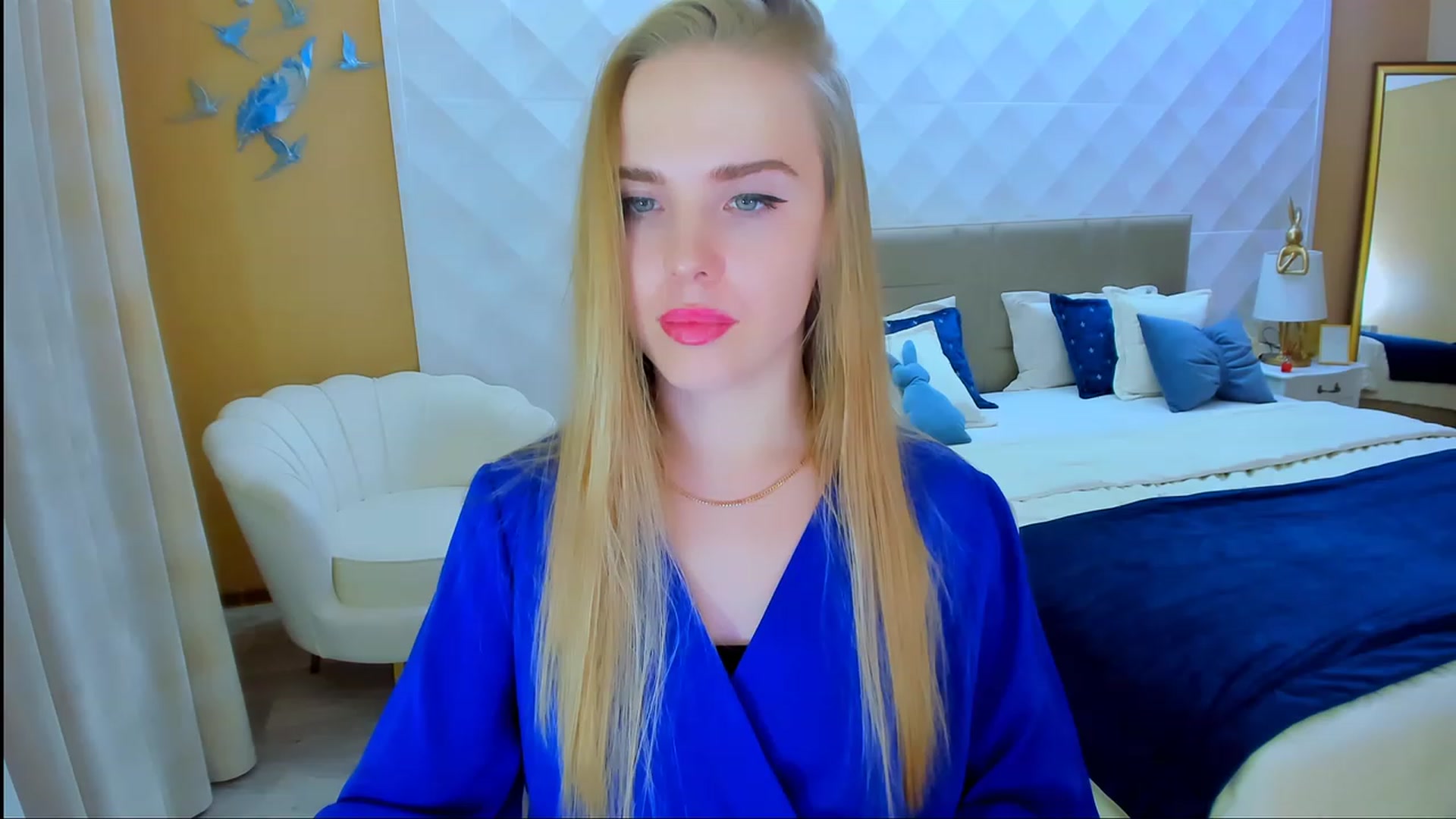 Gallery image thumbnail from ShowMeTheWay's myfreecams stream on, 12/02/2023, 13:27 image 3 of 20