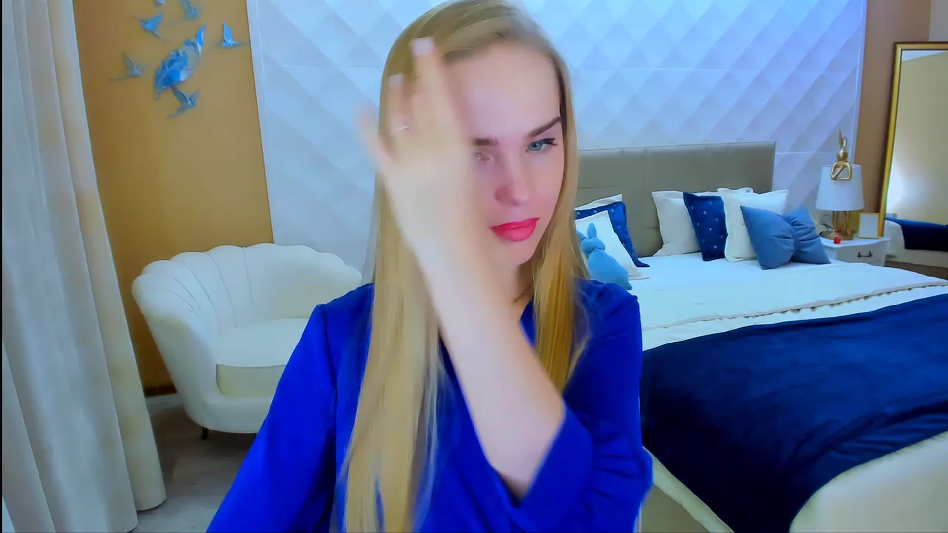 Gallery image thumbnail from ShowMeTheWay's myfreecams stream on, 12/02/2023, 15:48 image 4 of 20
