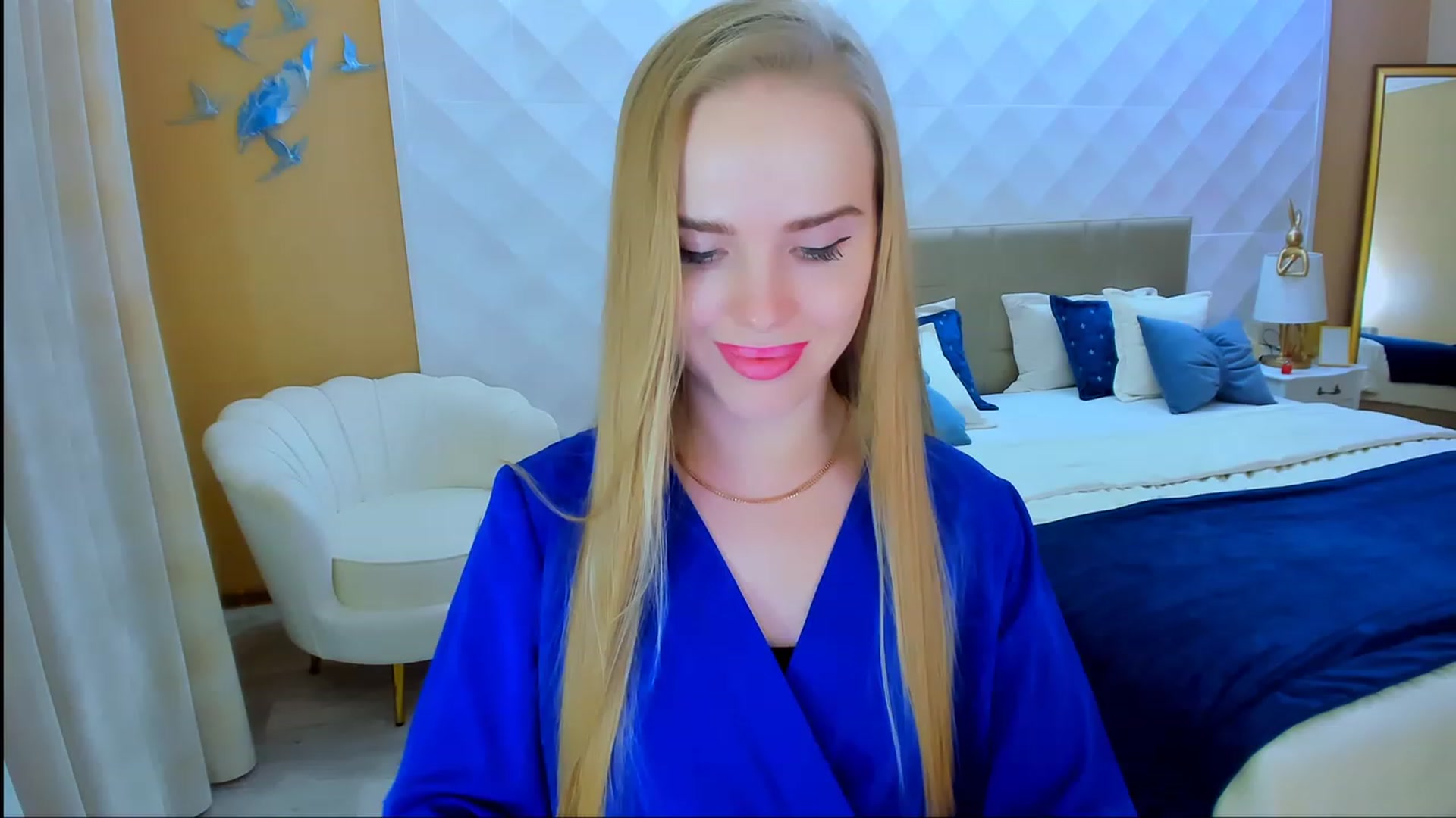 Gallery image thumbnail from ShowMeTheWay's myfreecams stream on, 12/02/2023, 15:48 image 6 of 20