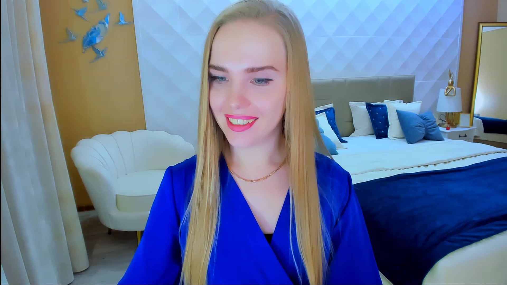 Gallery image thumbnail from ShowMeTheWay's myfreecams stream on, 12/02/2023, 15:48 image 8 of 20