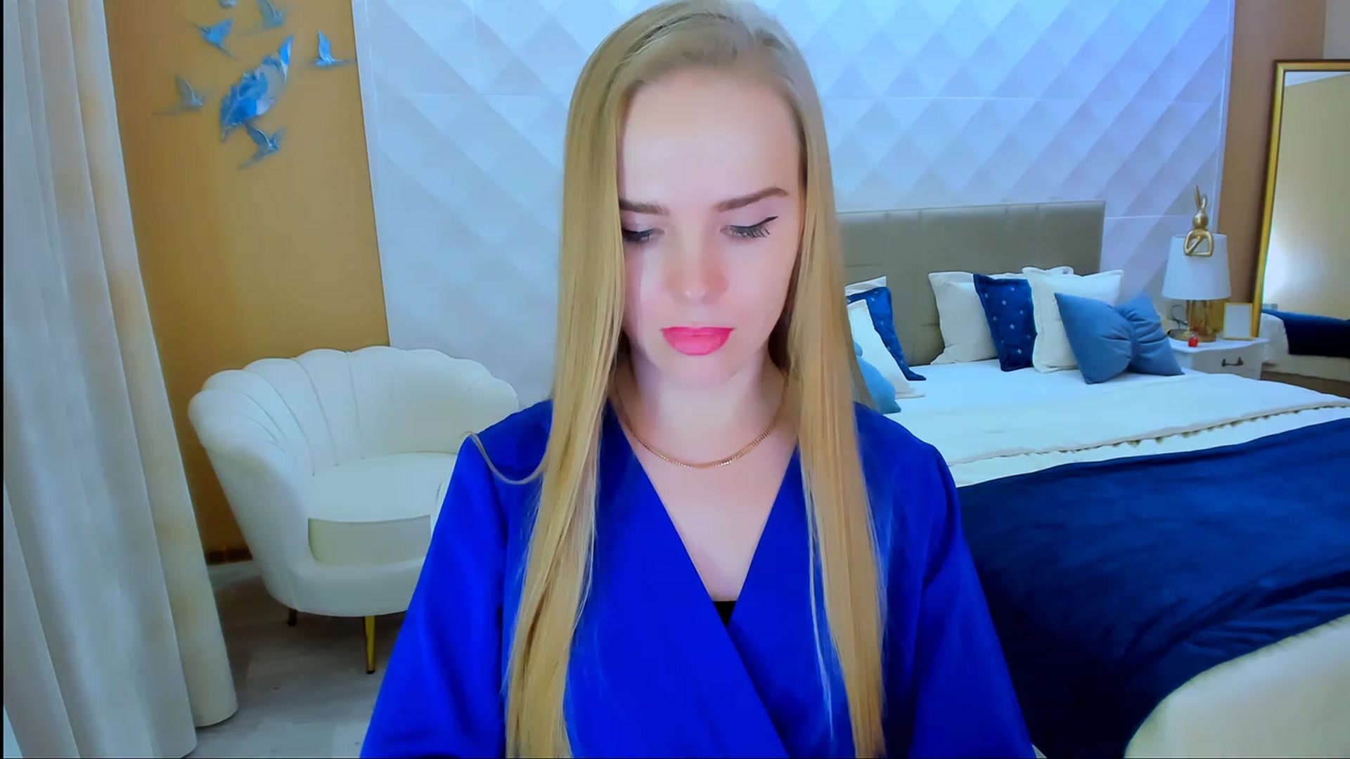 Gallery image thumbnail from ShowMeTheWay's myfreecams stream on, 12/02/2023, 15:48 image 7 of 20